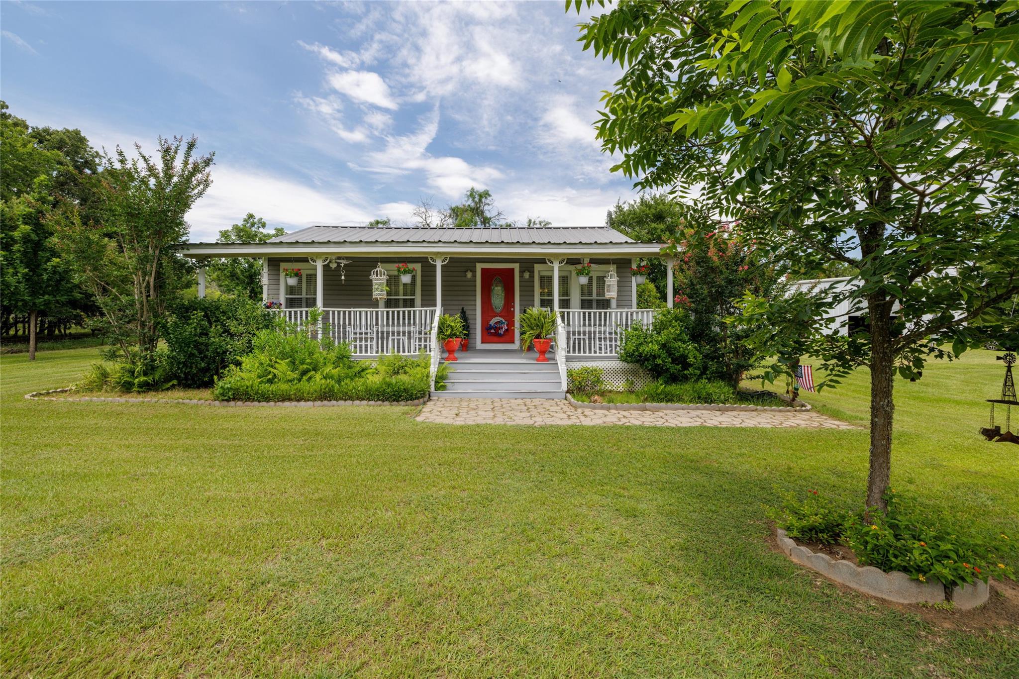 Single Family Residence
