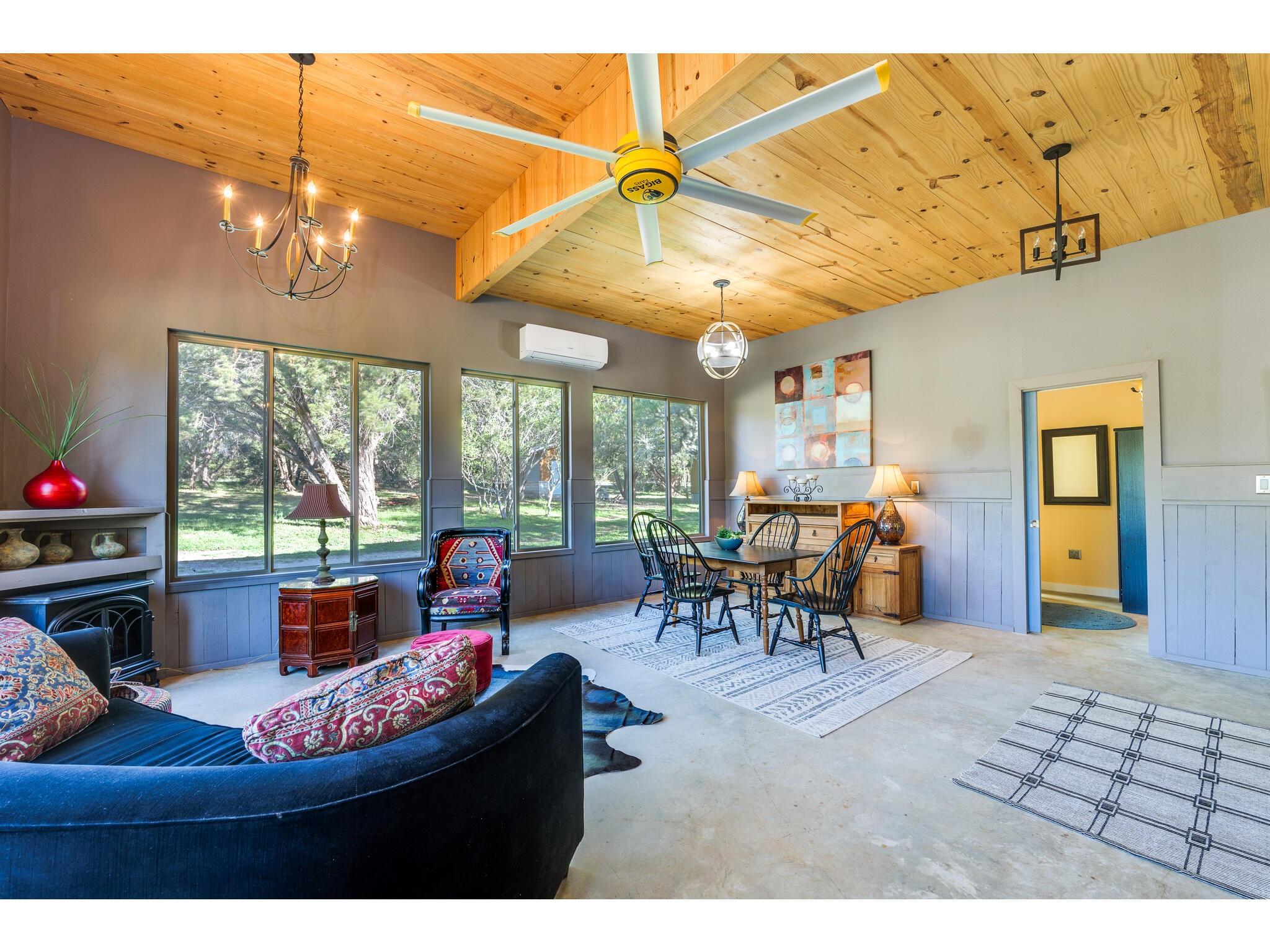 Single Family Residence