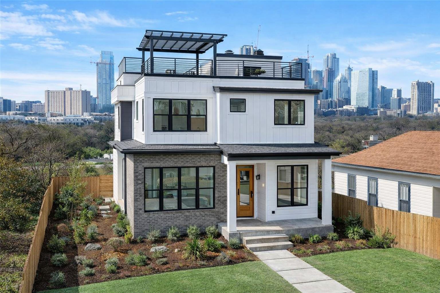 Single Family Residence