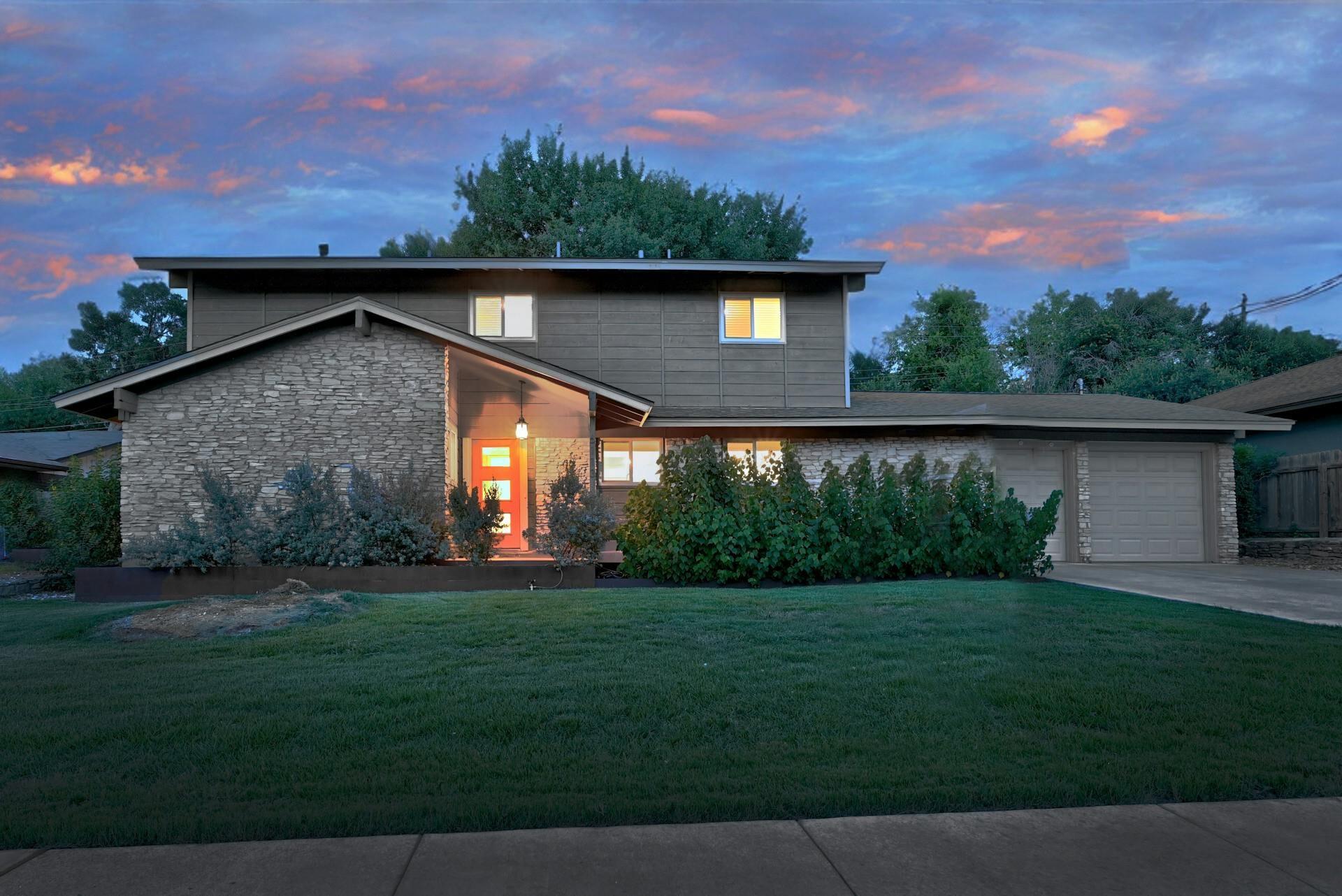Single Family Residence