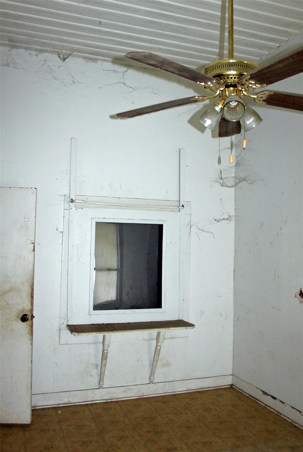 Photo 34