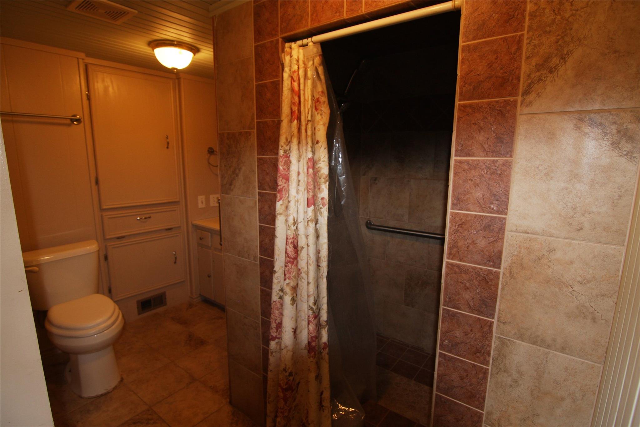 Photo 36