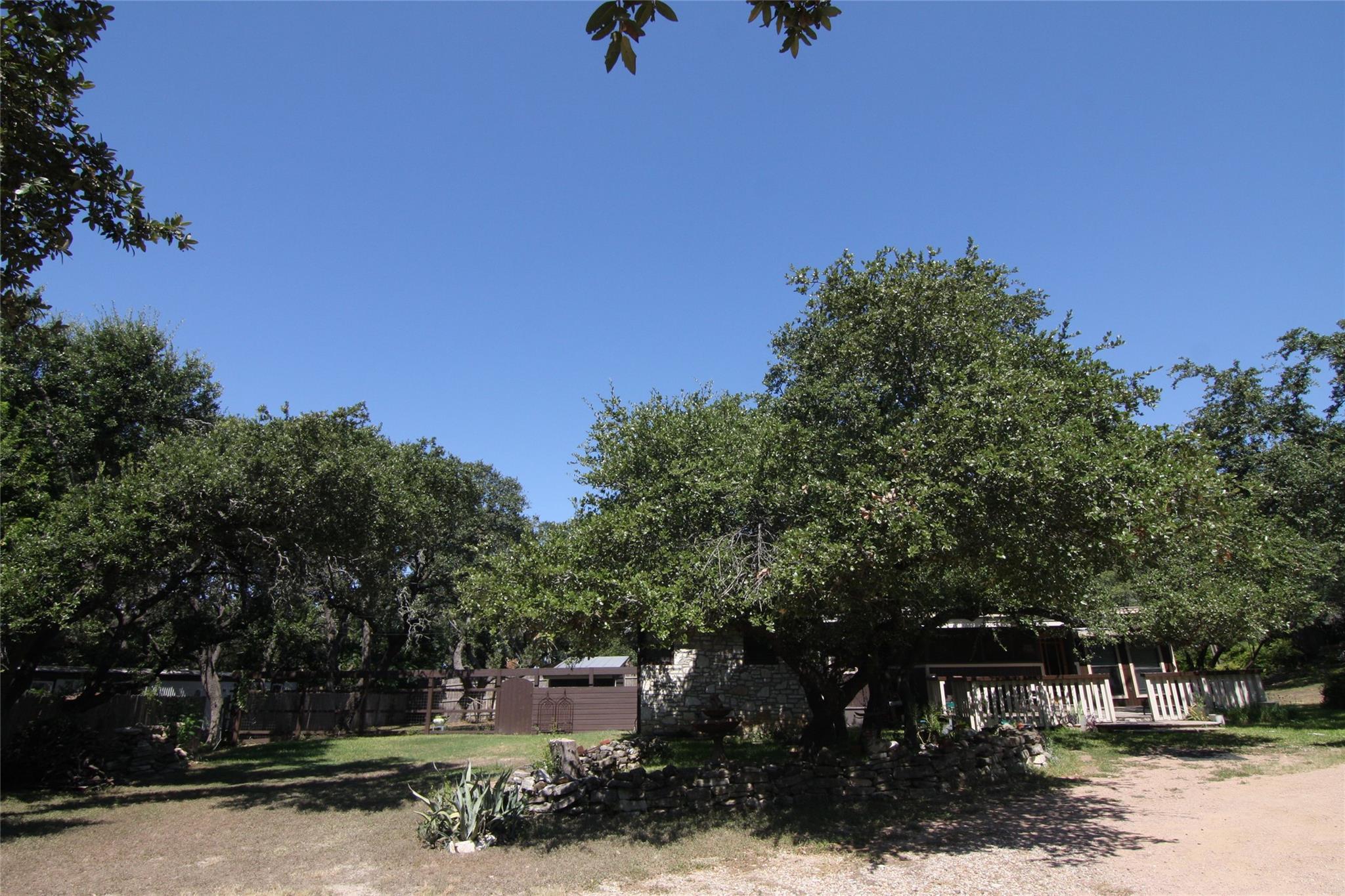 Photo 40