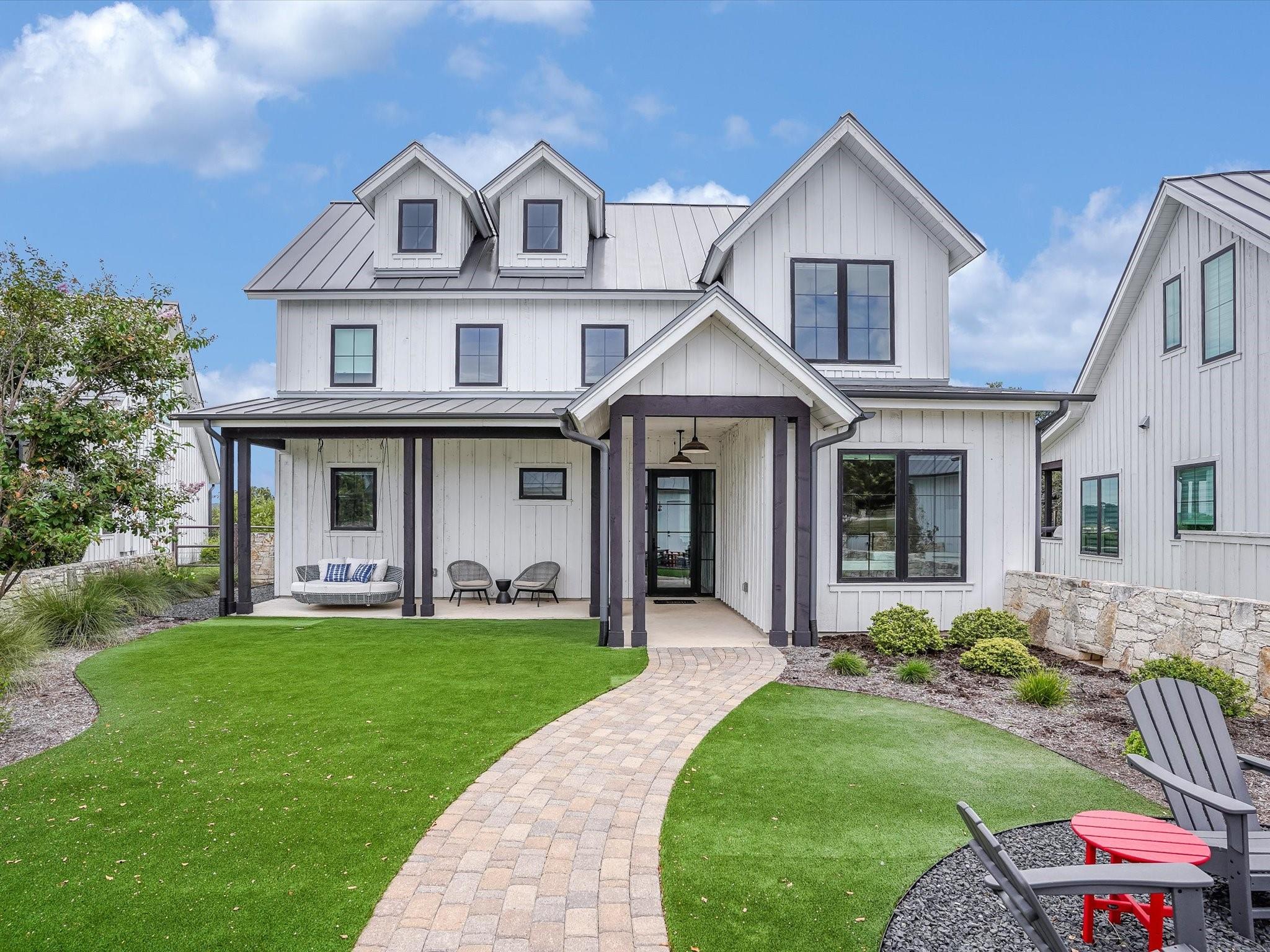 Single Family Residence