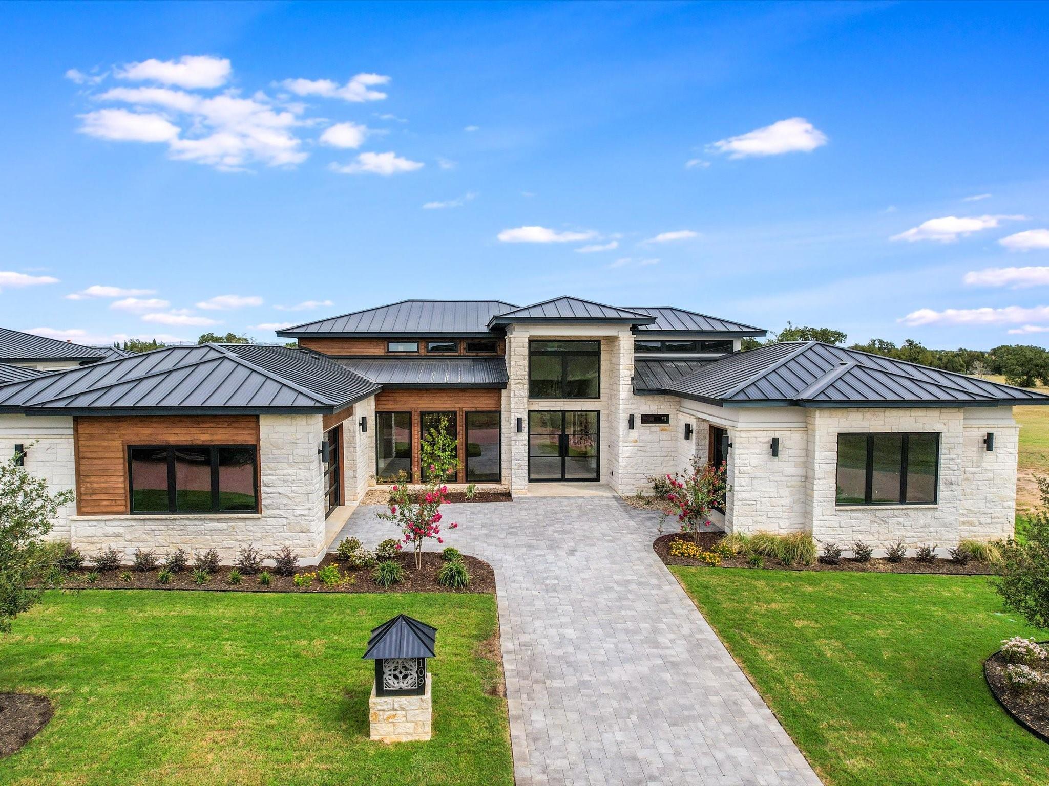 Single Family Residence