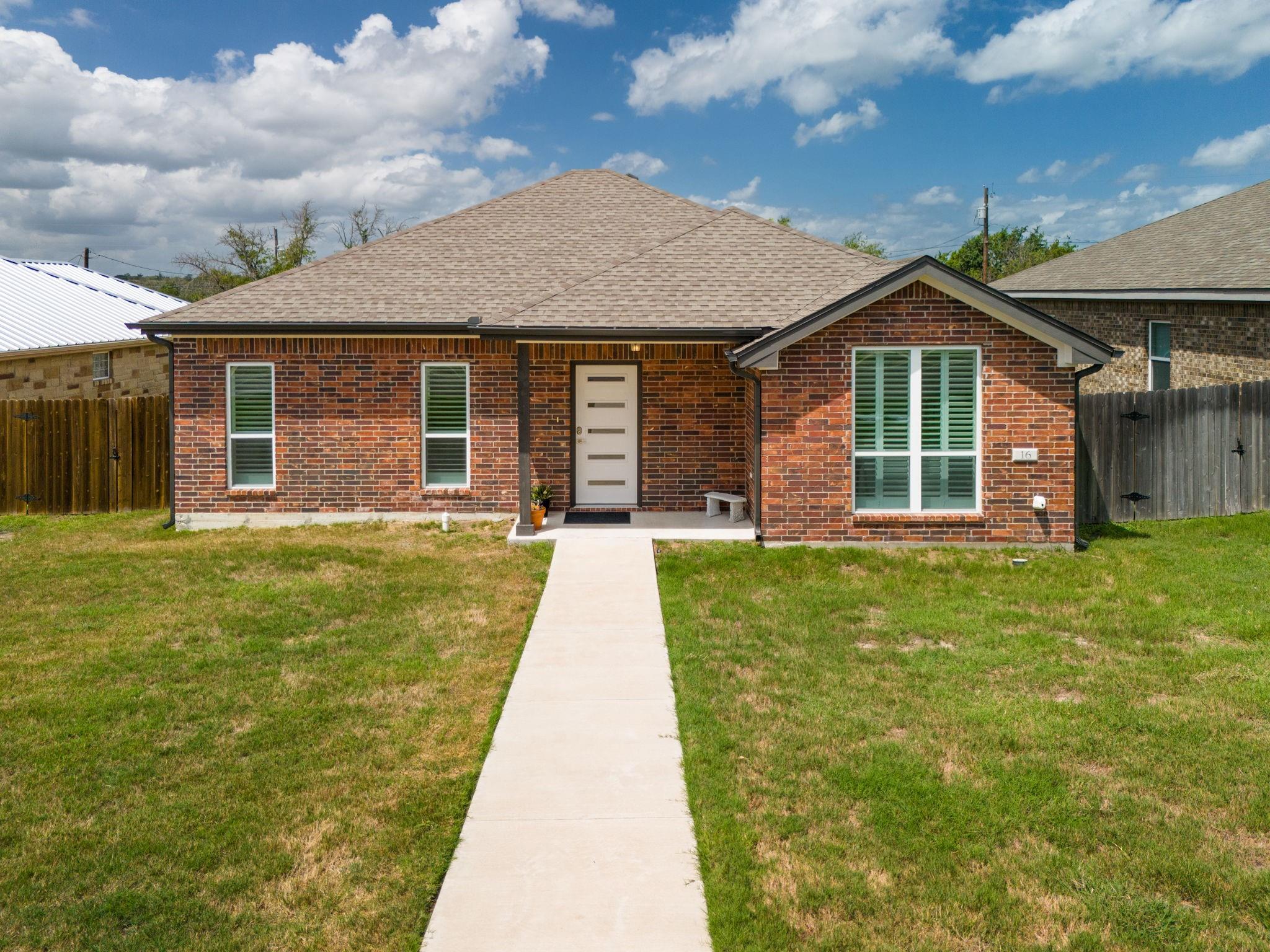 Single Family Residence