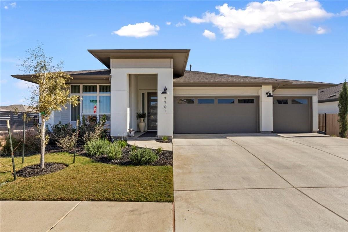 Single Family Residence
