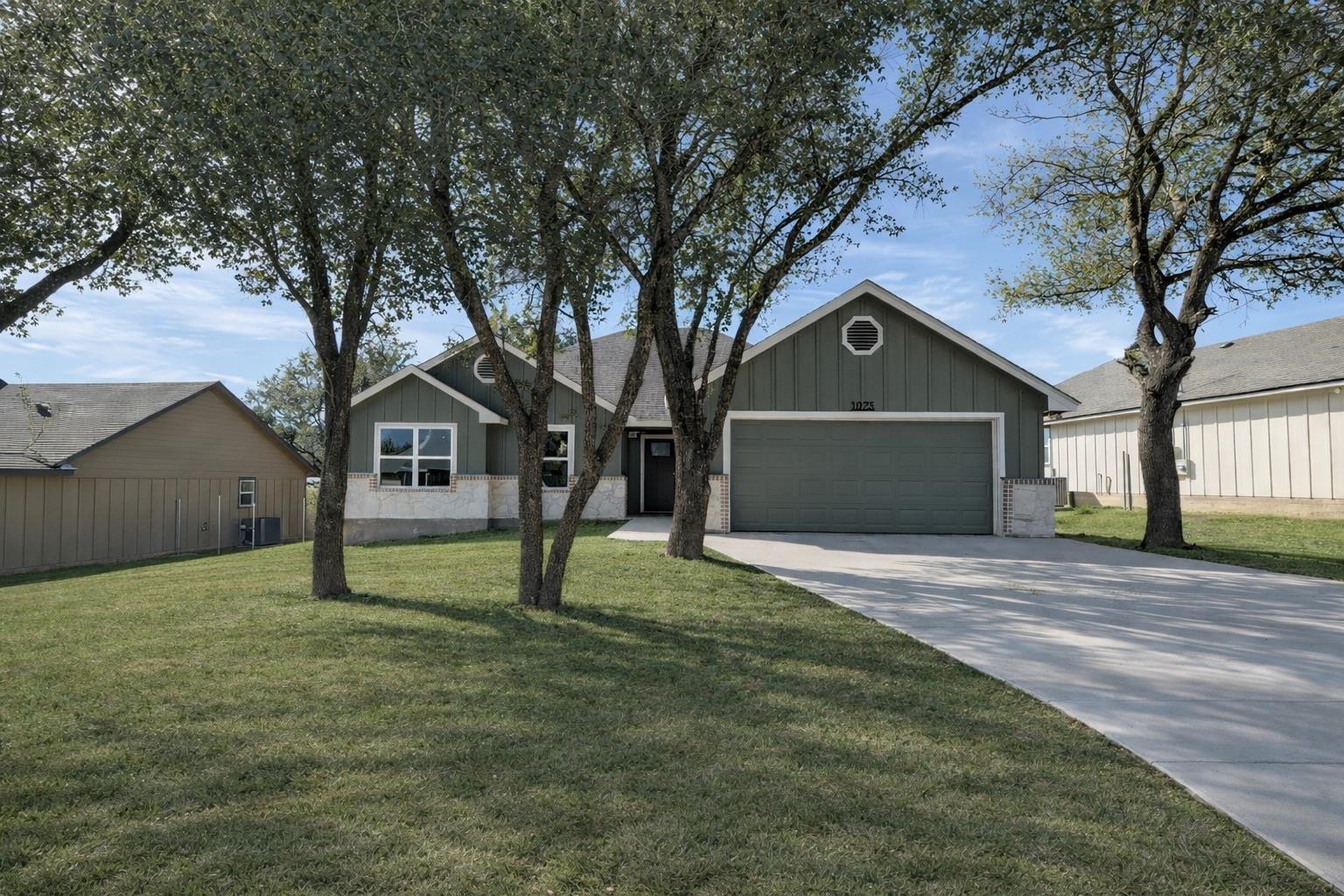 Single Family Residence