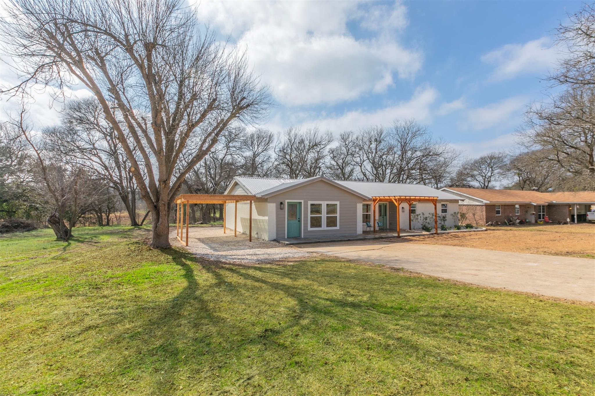 Single Family Residence