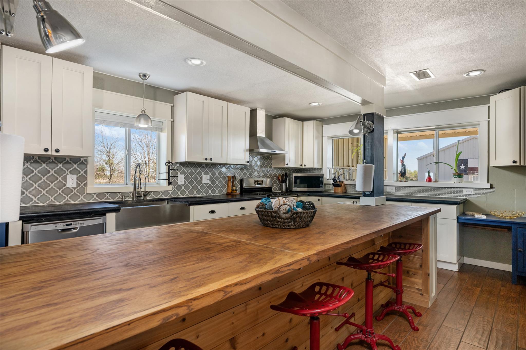 Single Family Residence