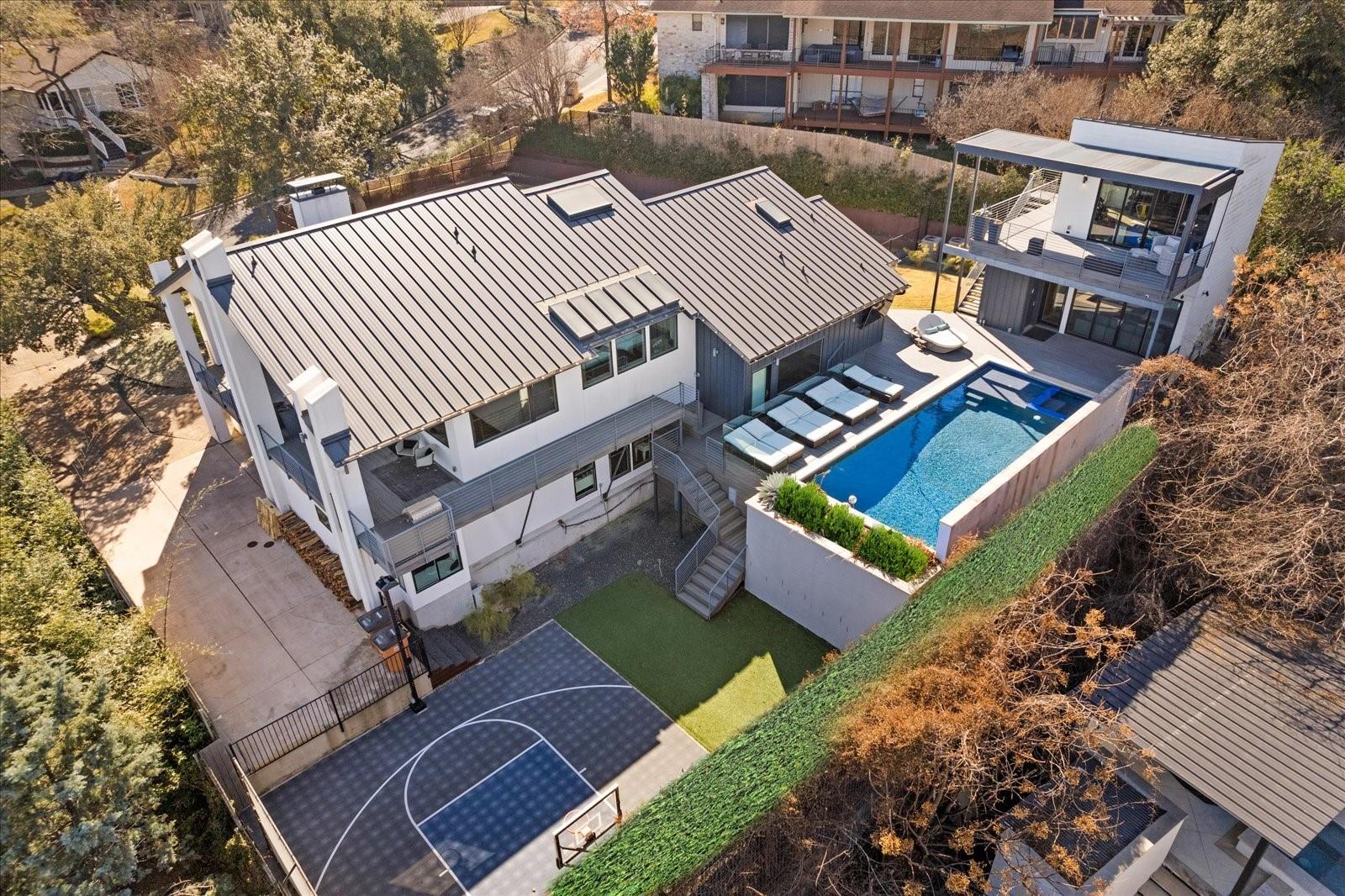 Single Family Residence