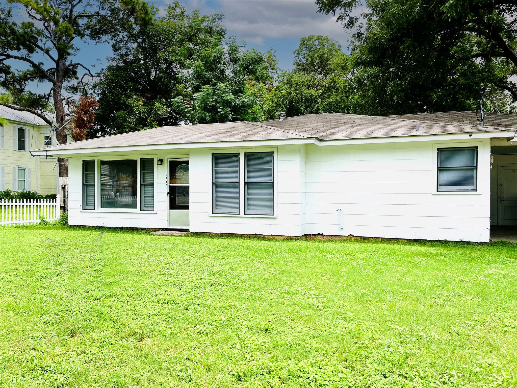 Single Family Residence