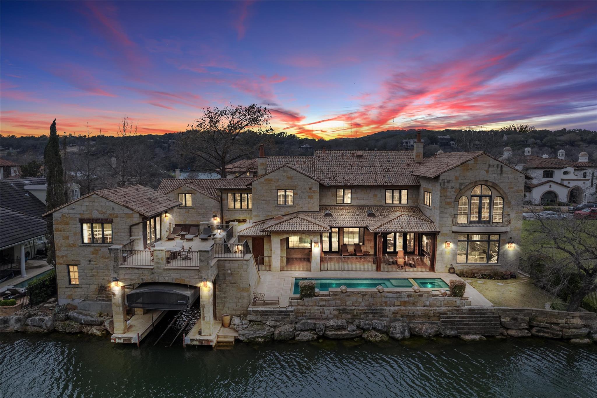 Single Family Residence
