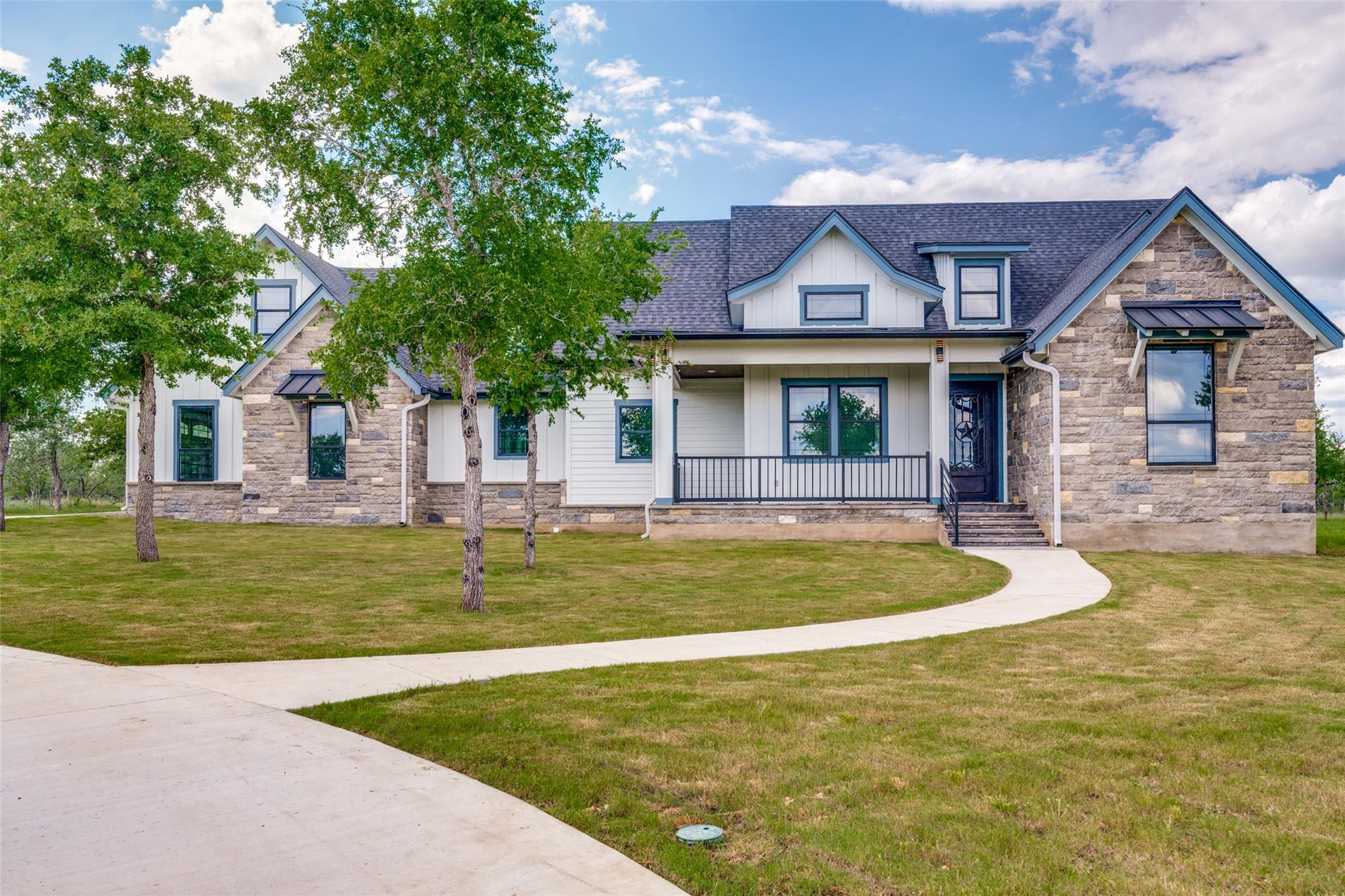 Single Family Residence