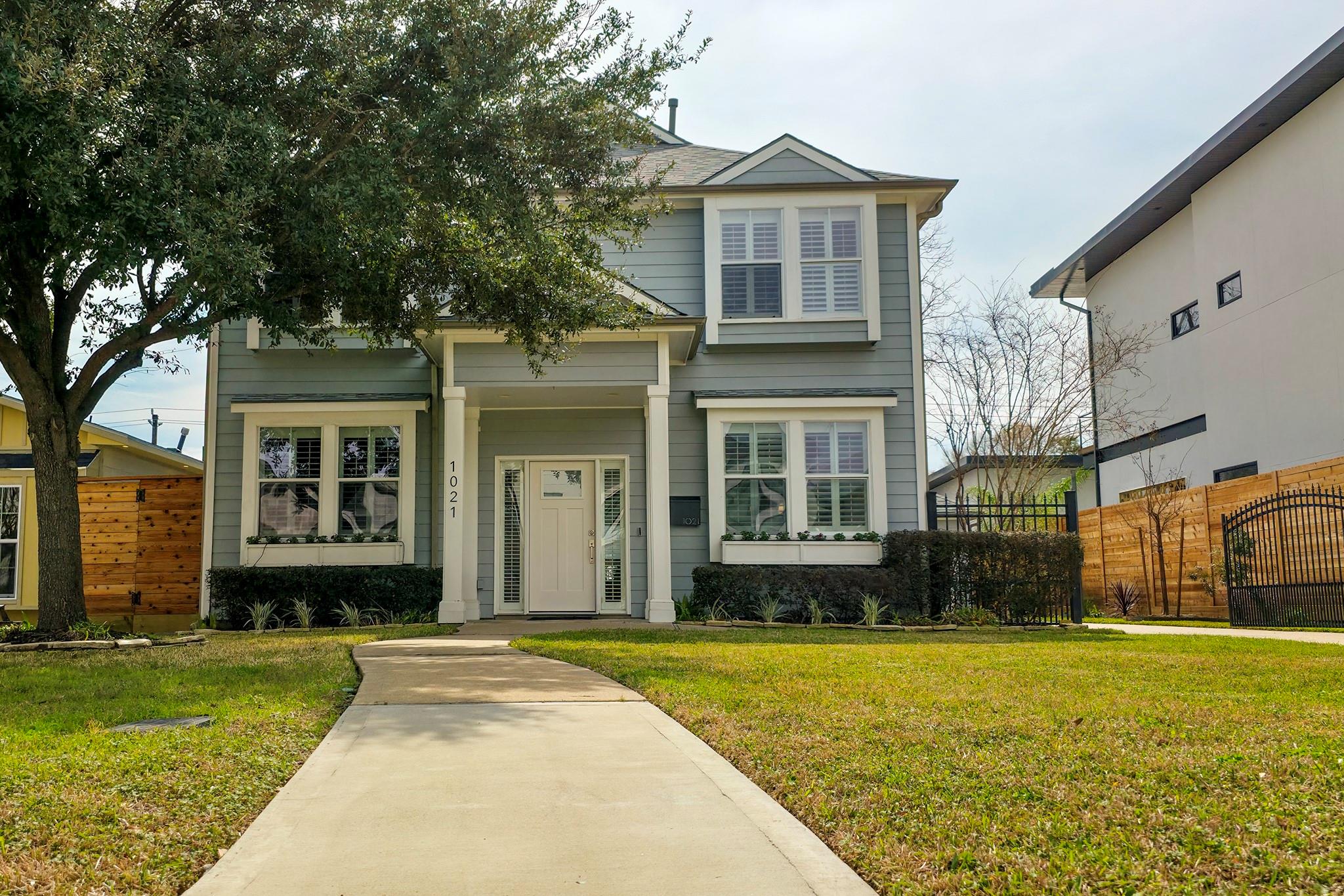 Single Family Residence