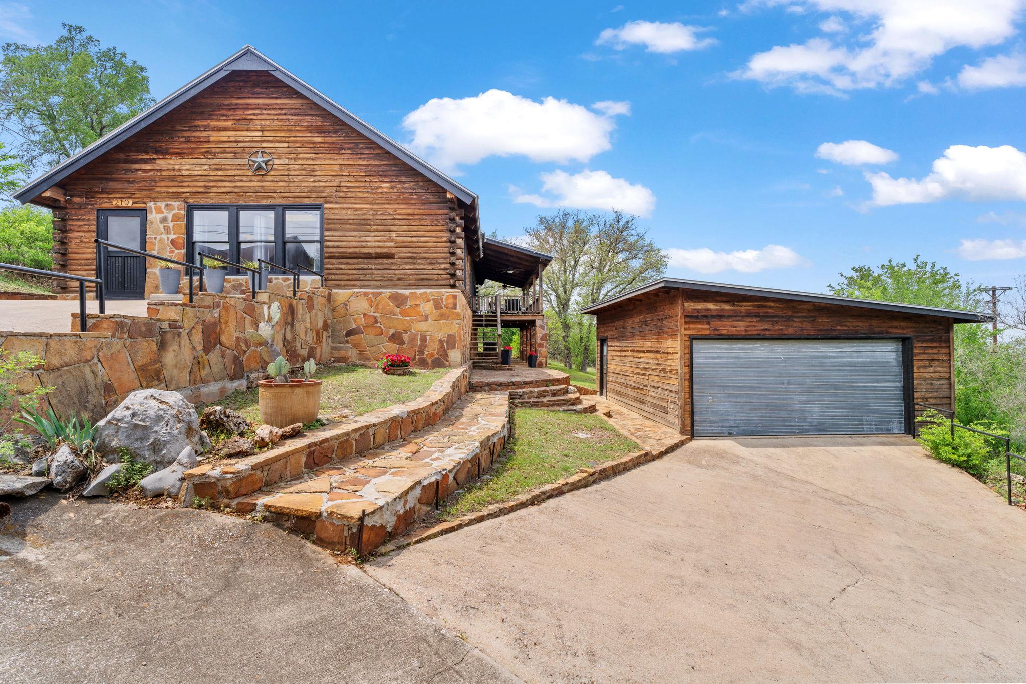 Single Family Residence