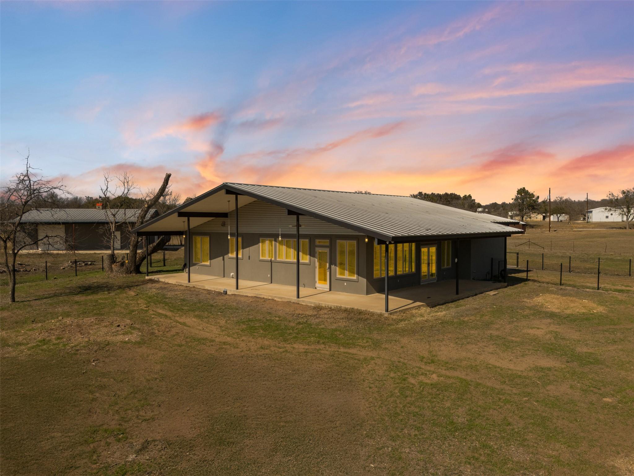 Single Family Residence