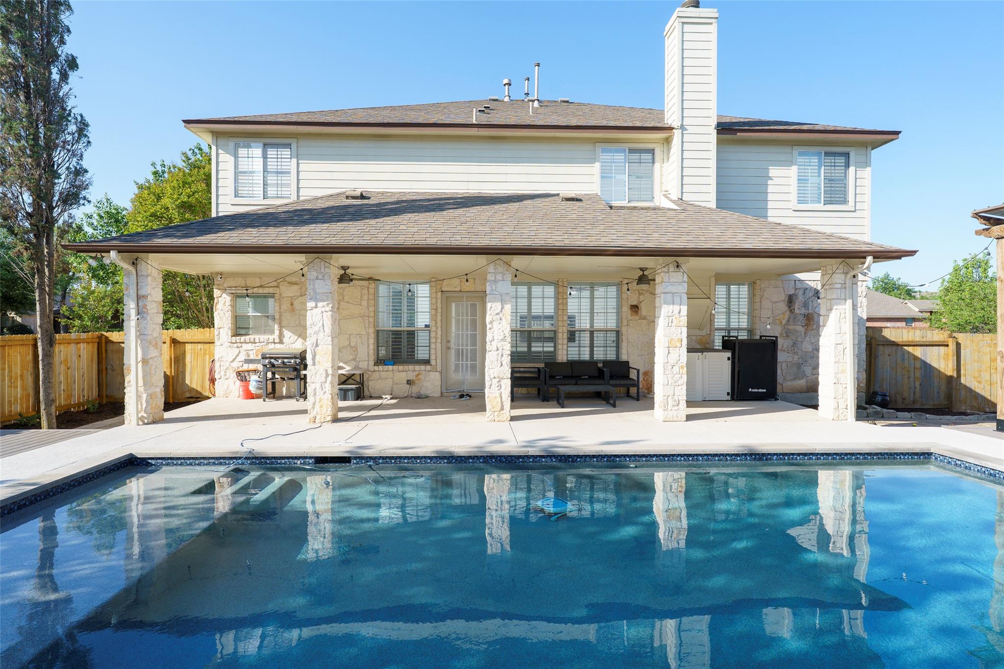 Single Family Residence