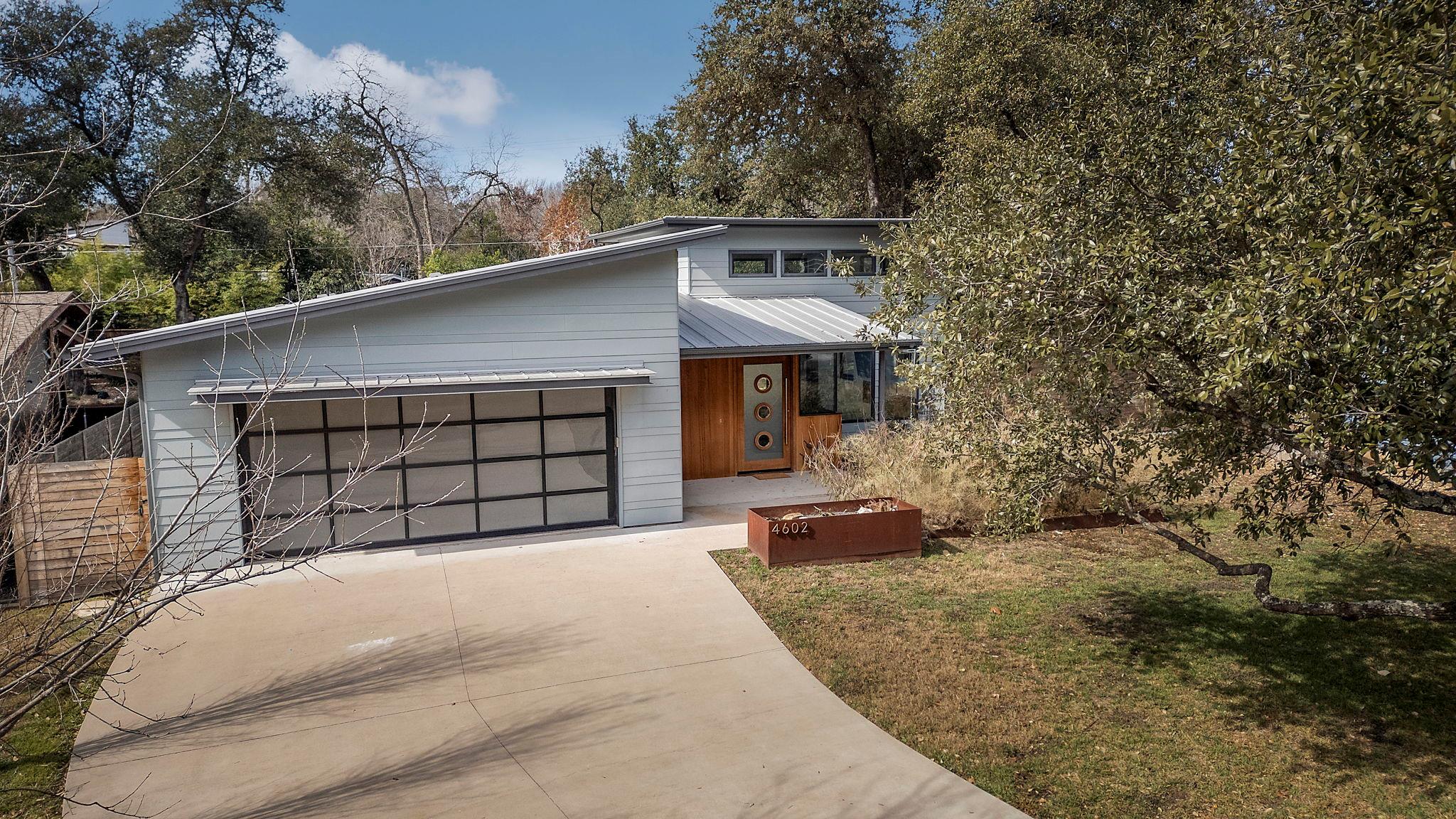 Single Family Residence