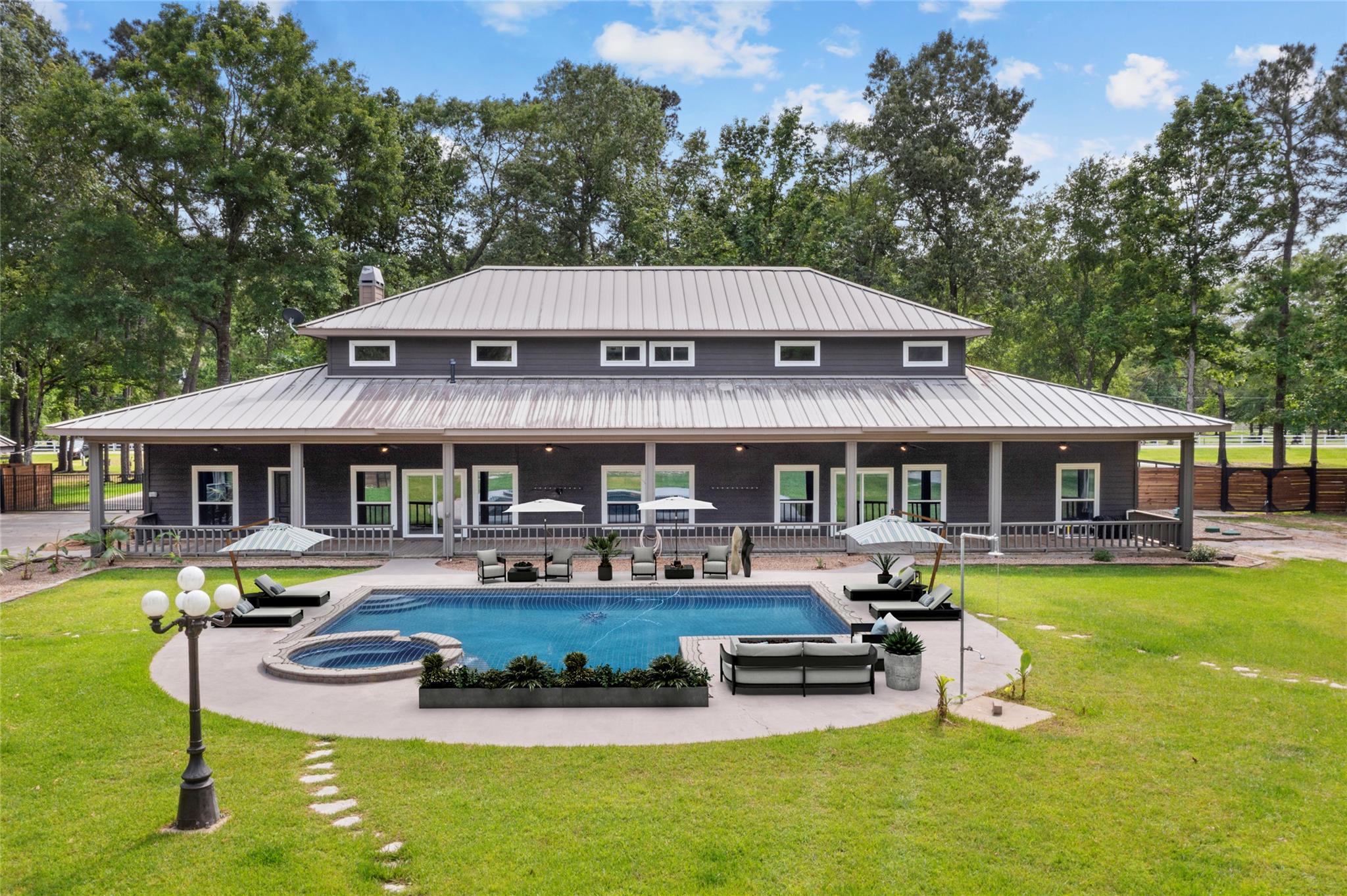 Single Family Residence