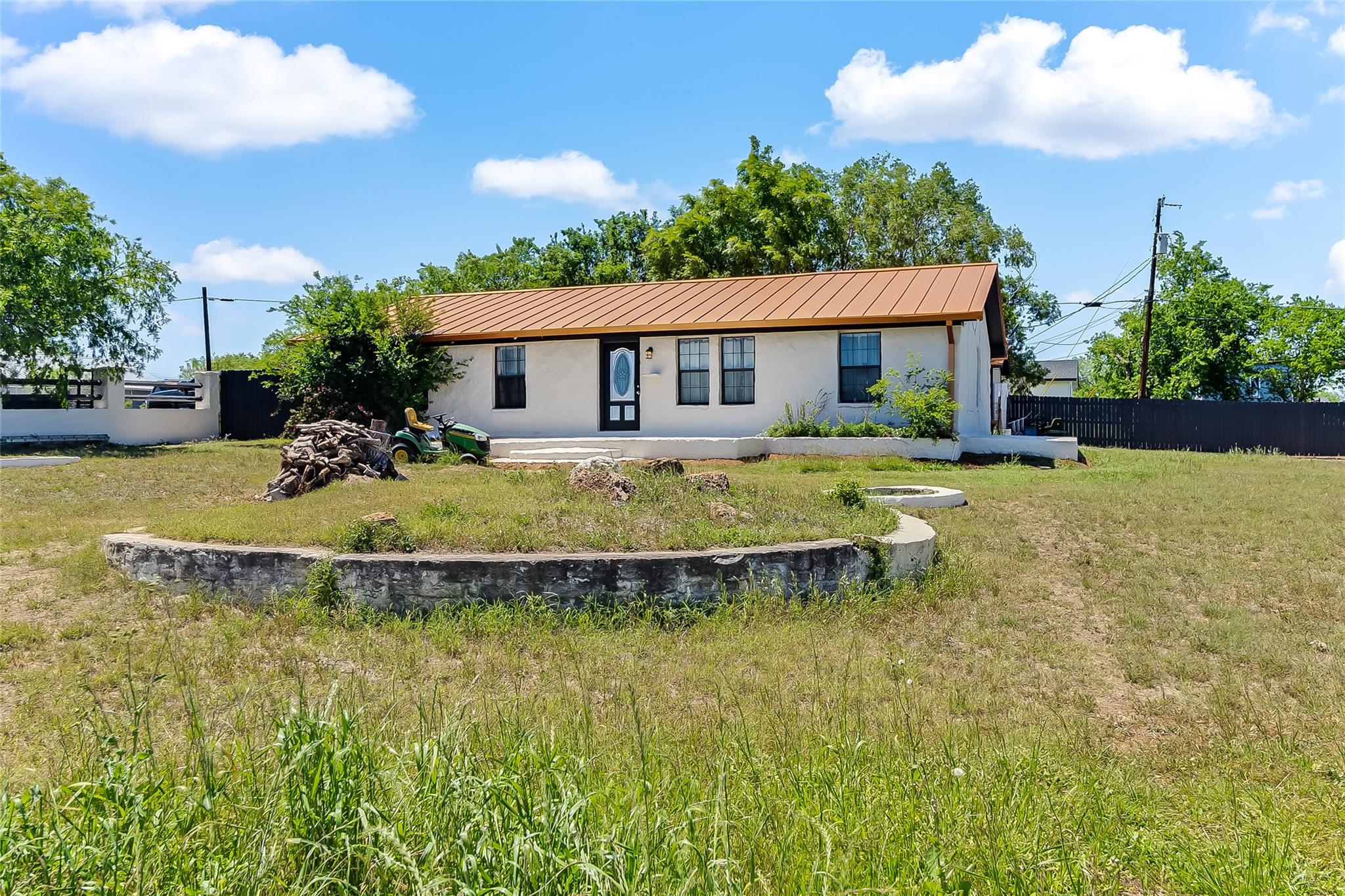 Single Family Residence