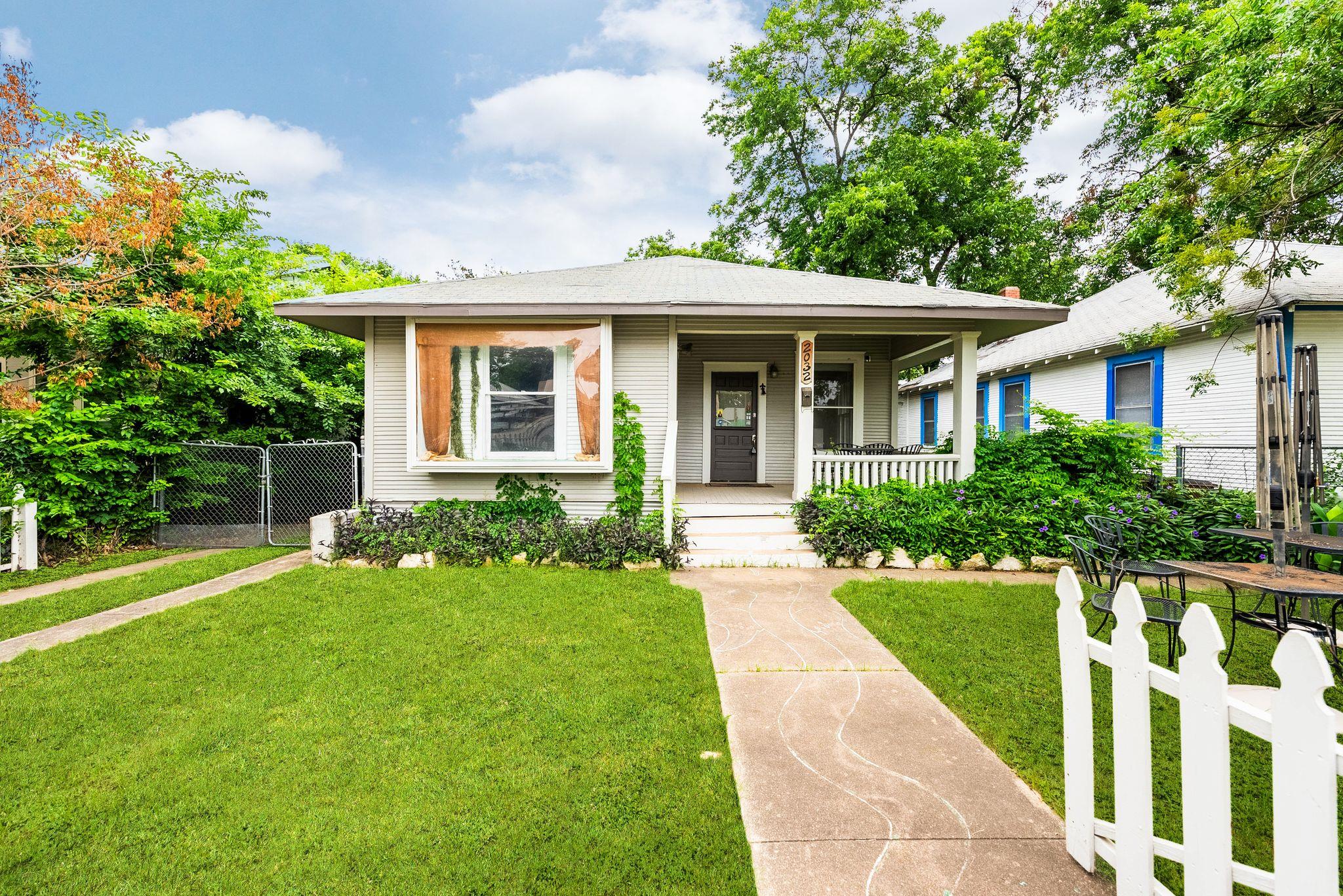 Single Family Residence