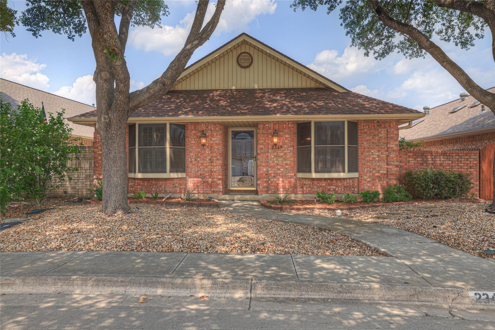 Single Family Residence
