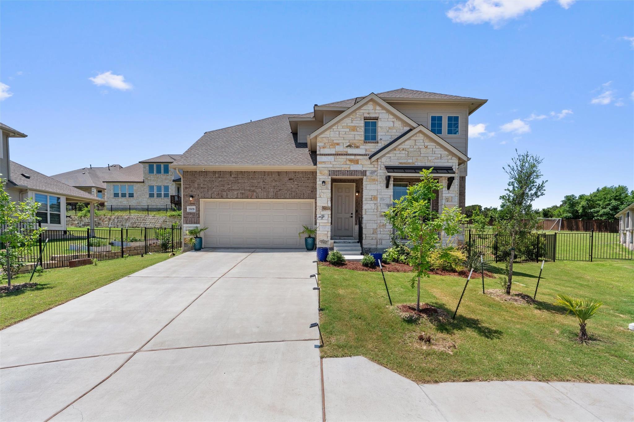 Single Family Residence