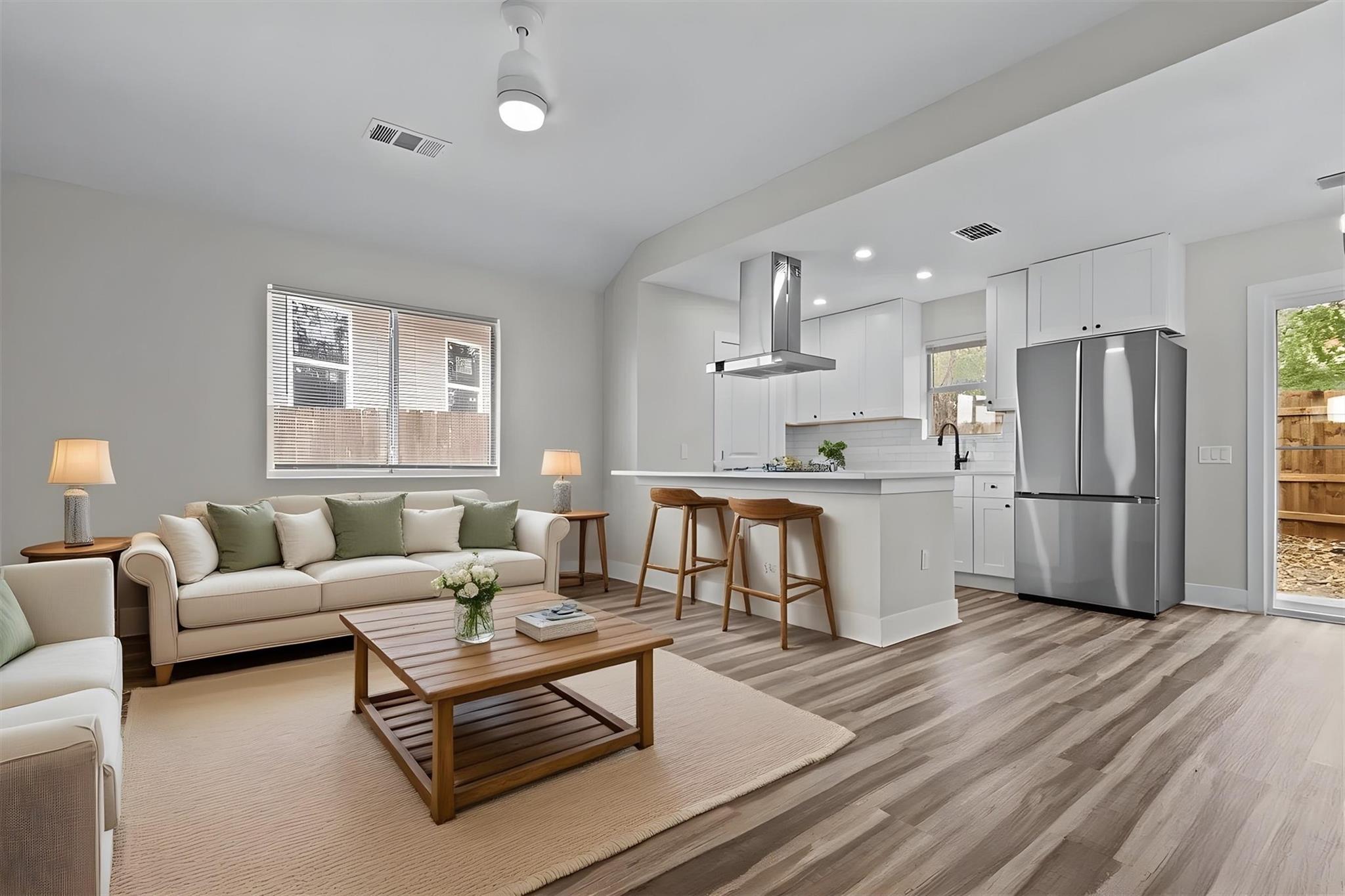Single Family Residence