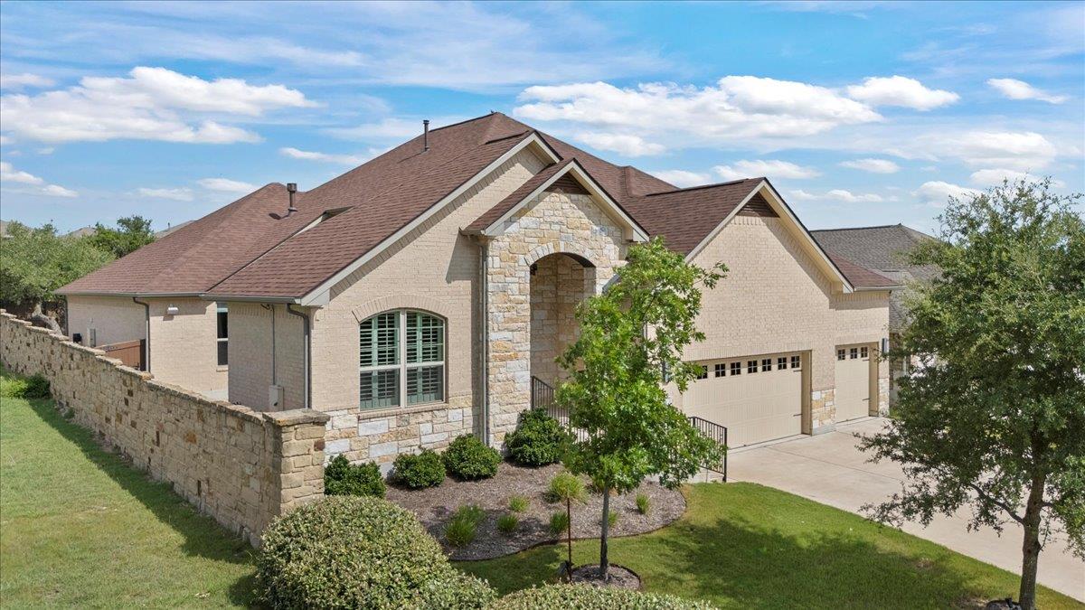 Single Family Residence