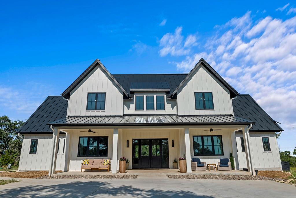Single Family Residence