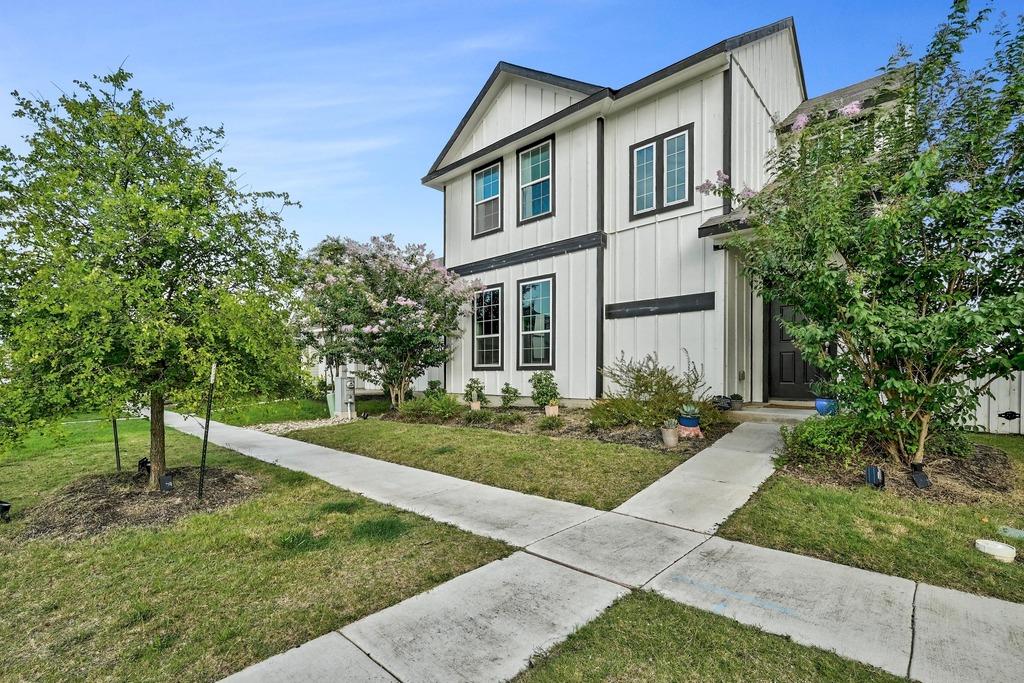 Single Family Residence