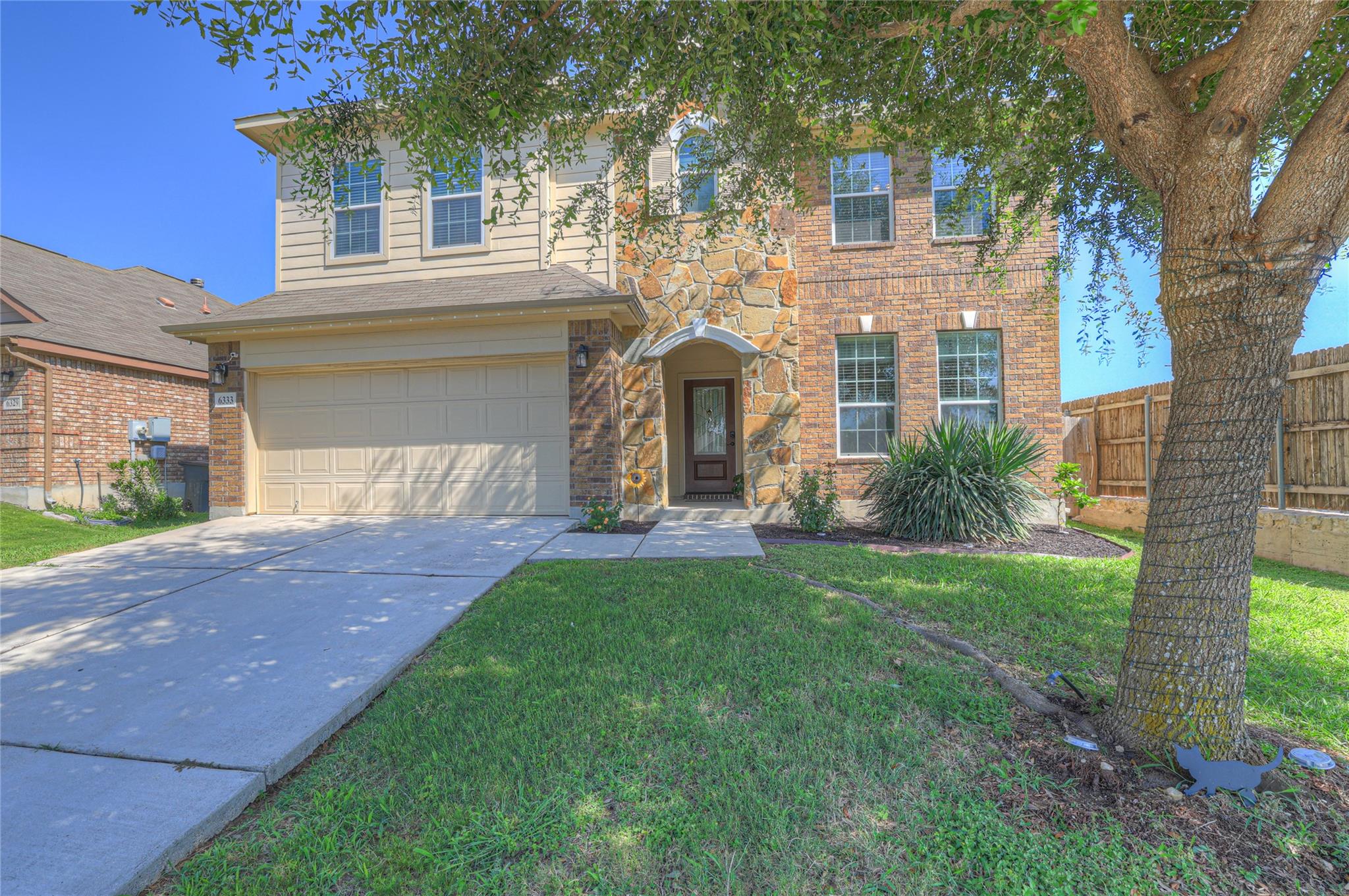 Single Family Residence