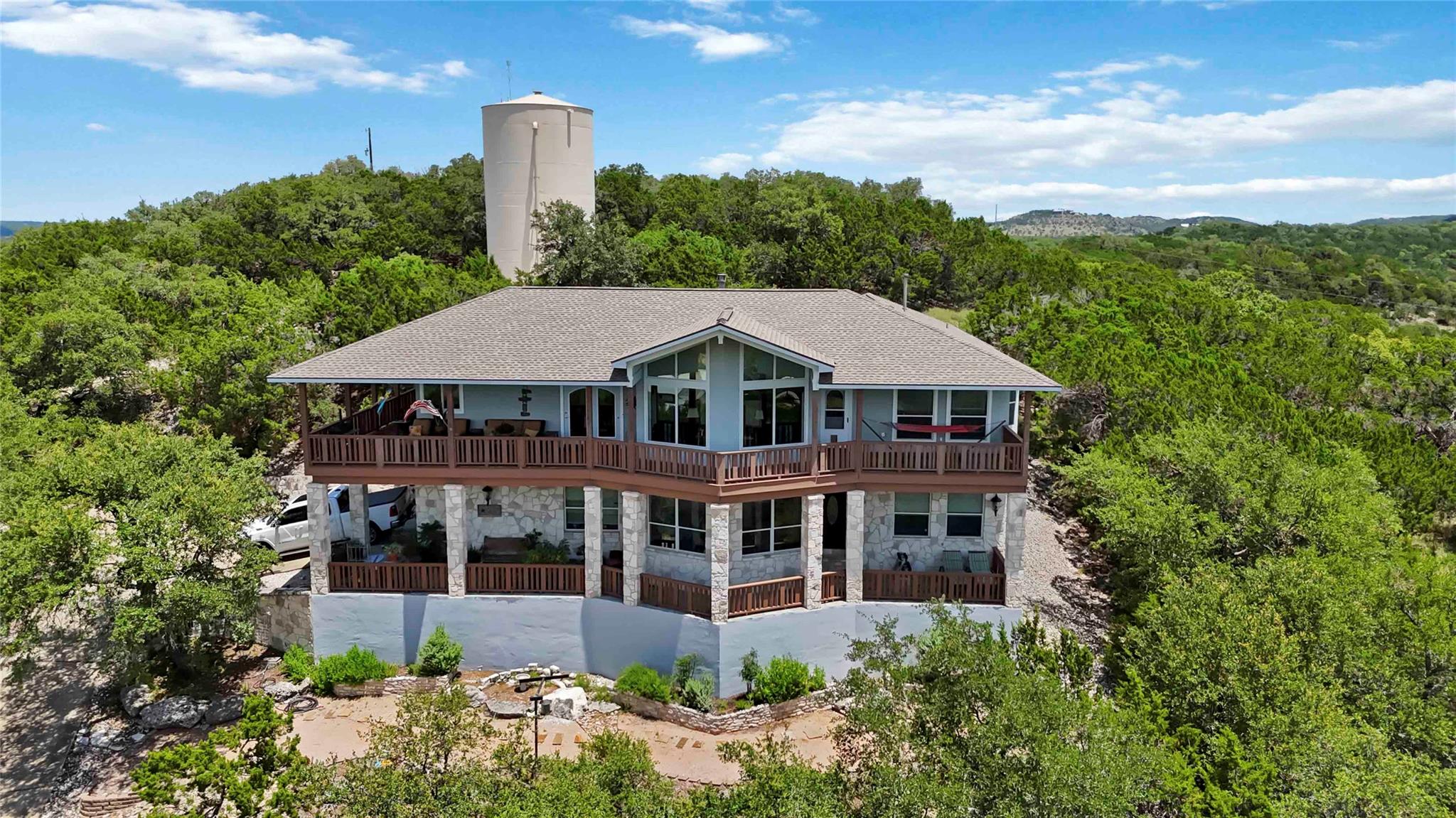Single Family Residence