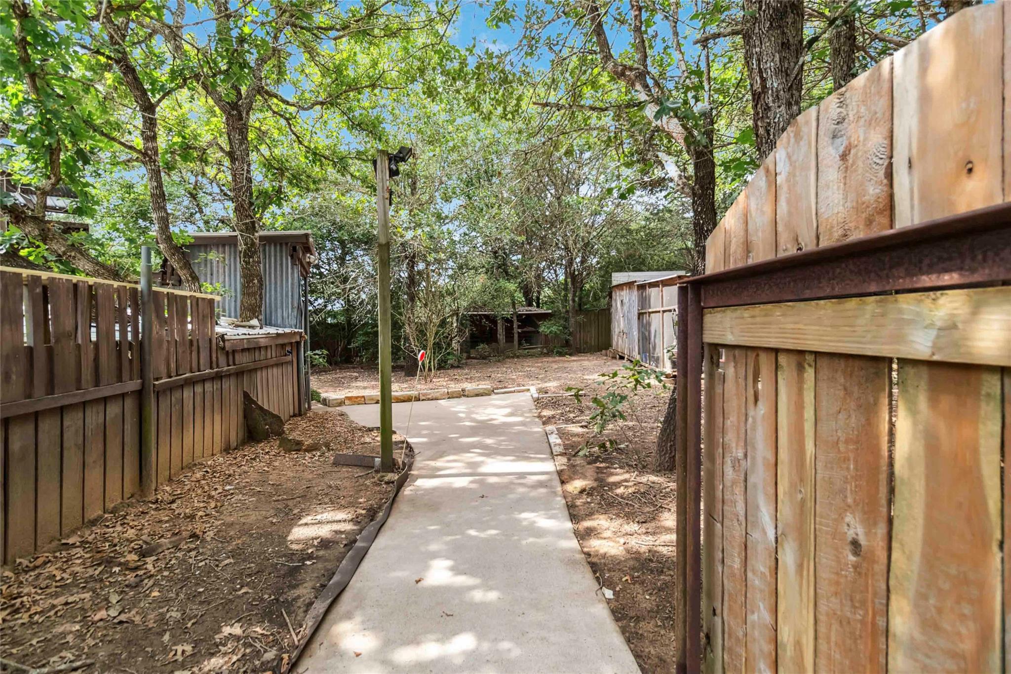 Photo 22