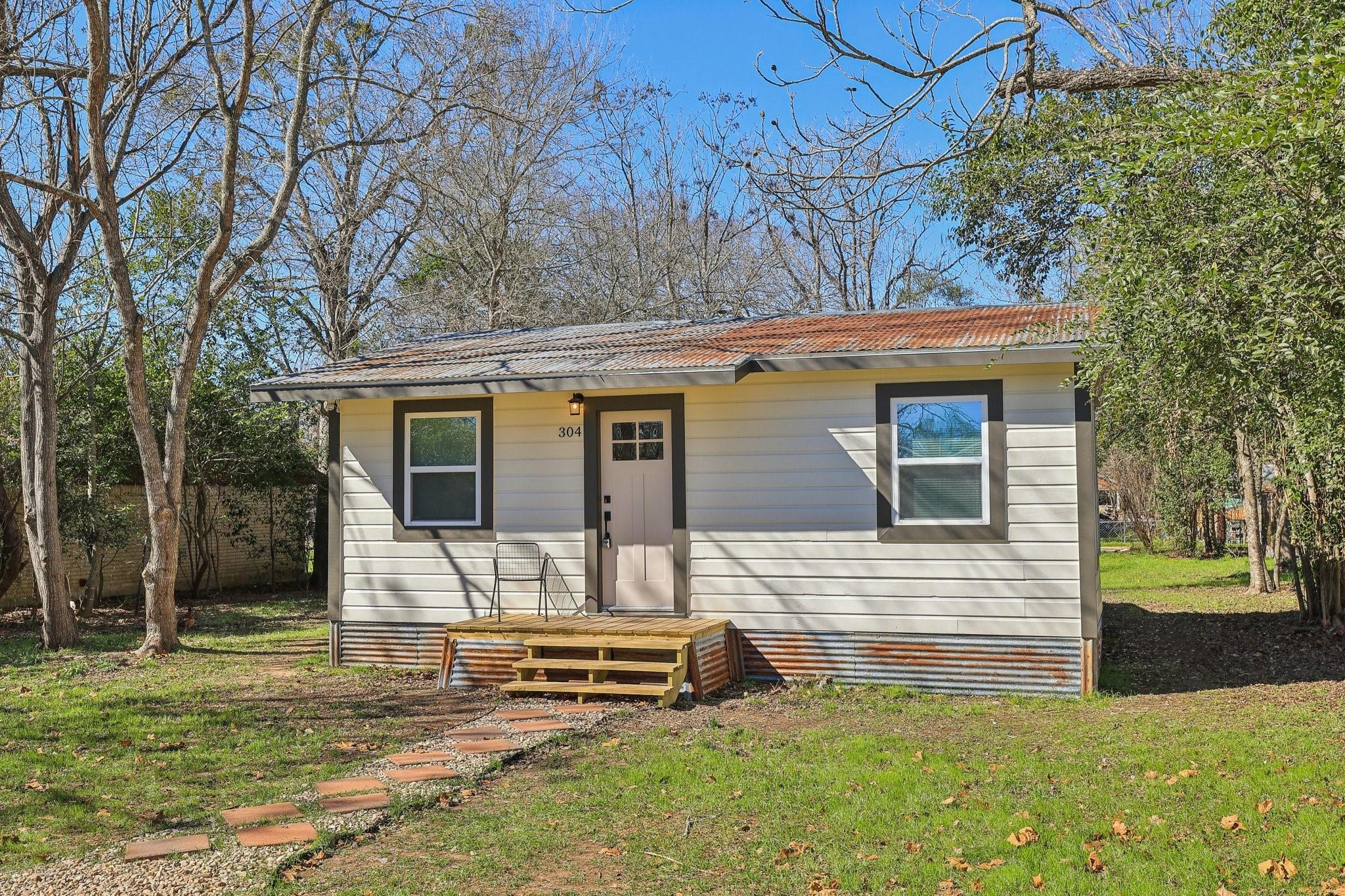 Single Family Residence