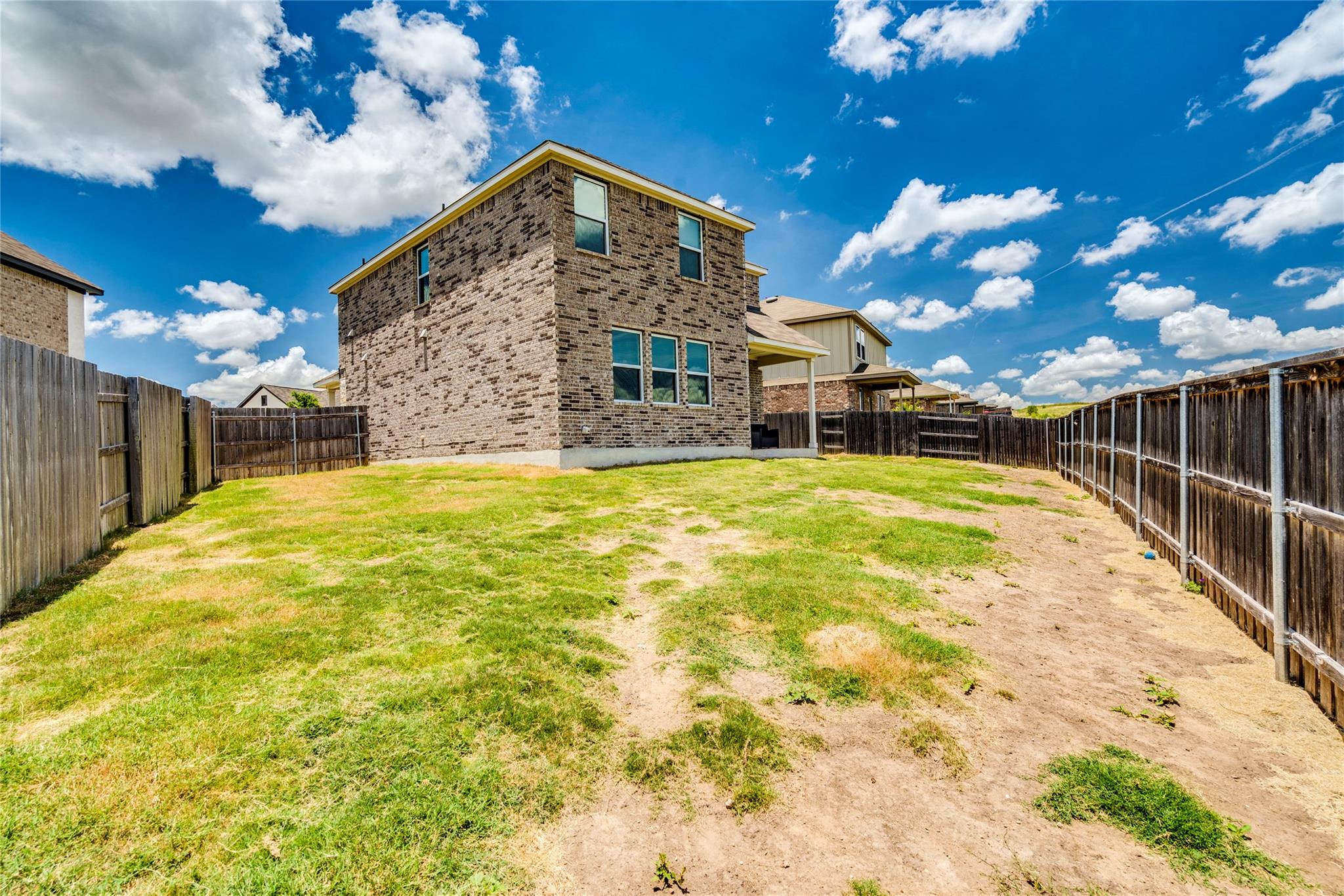 Photo 23