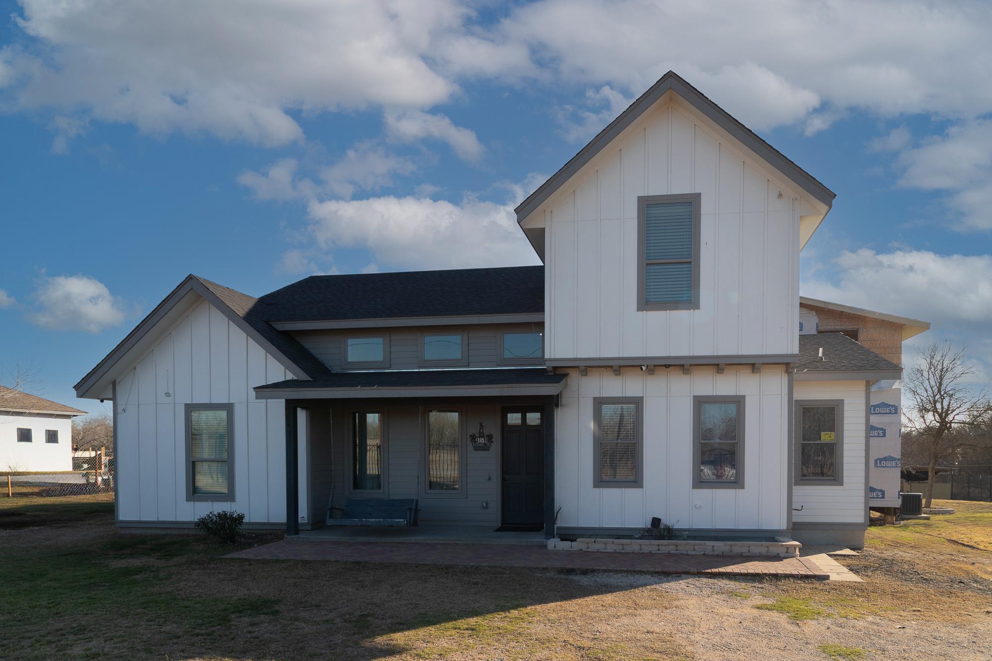 Single Family Residence