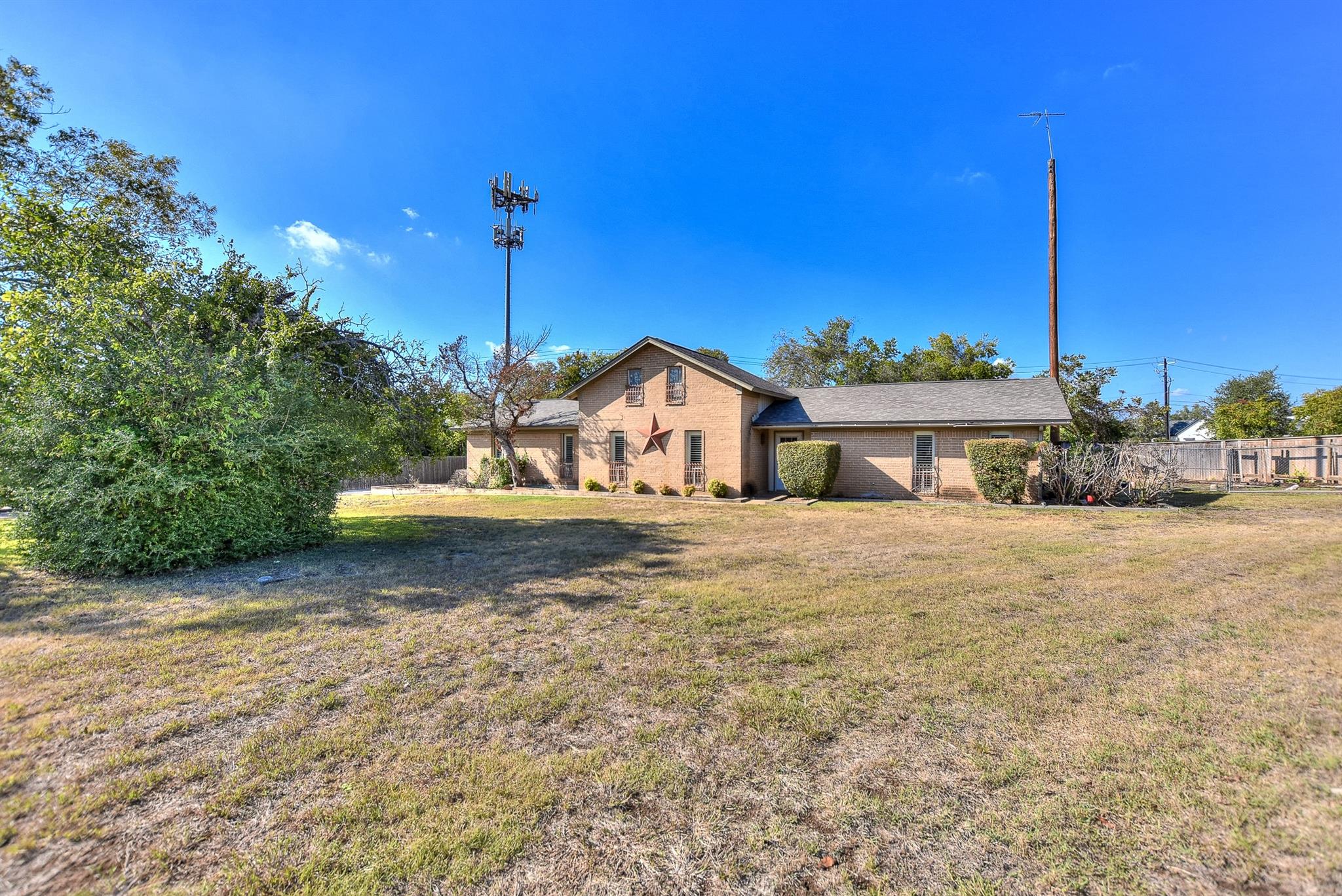 Single Family Residence