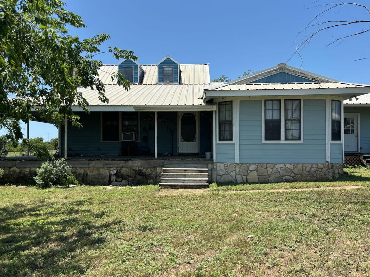 Single Family Residence
