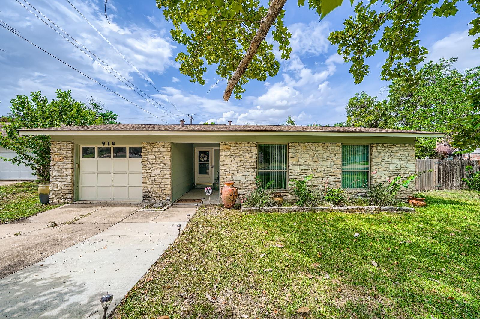Single Family Residence