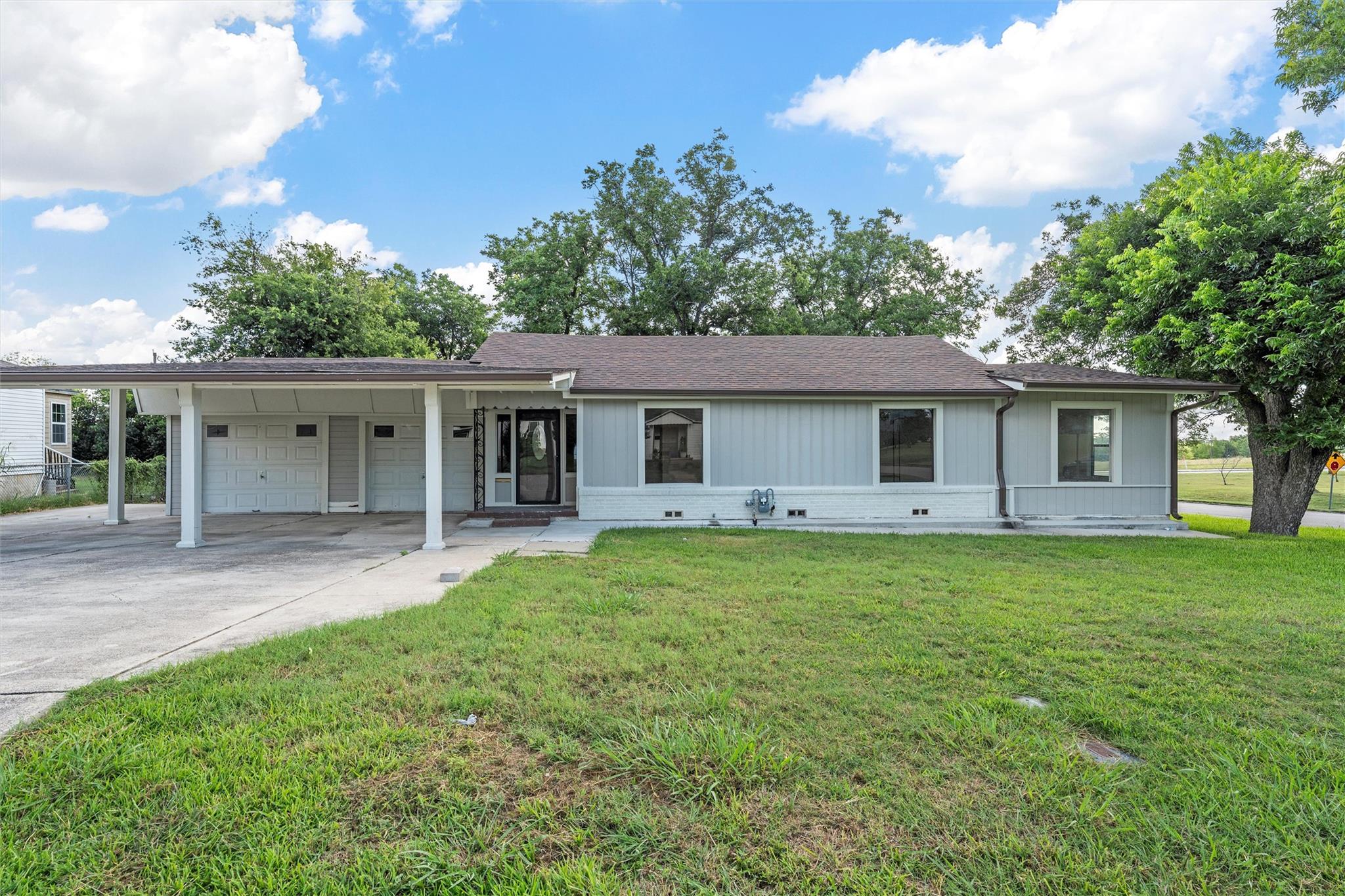 Single Family Residence