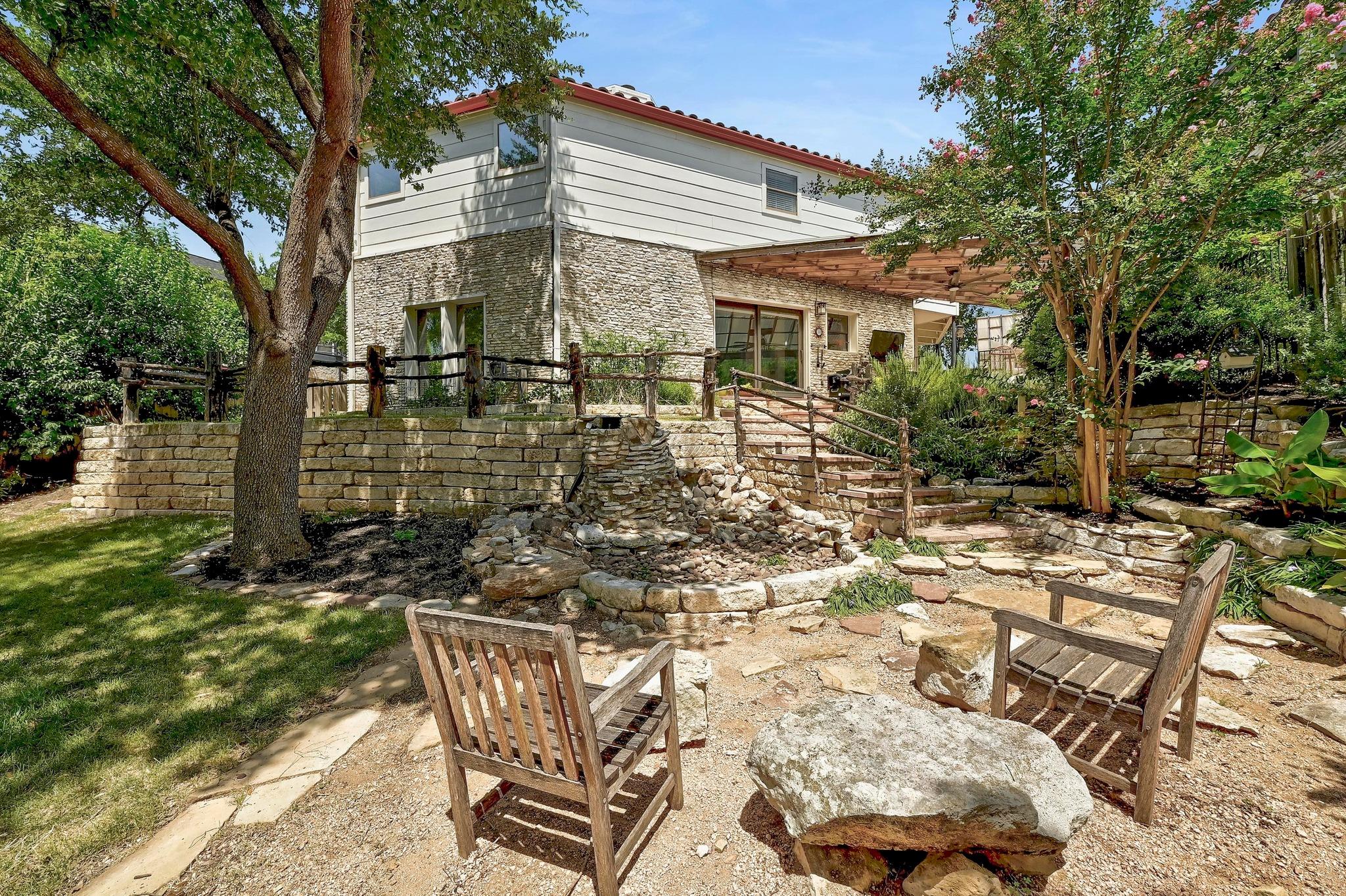 Single Family Residence