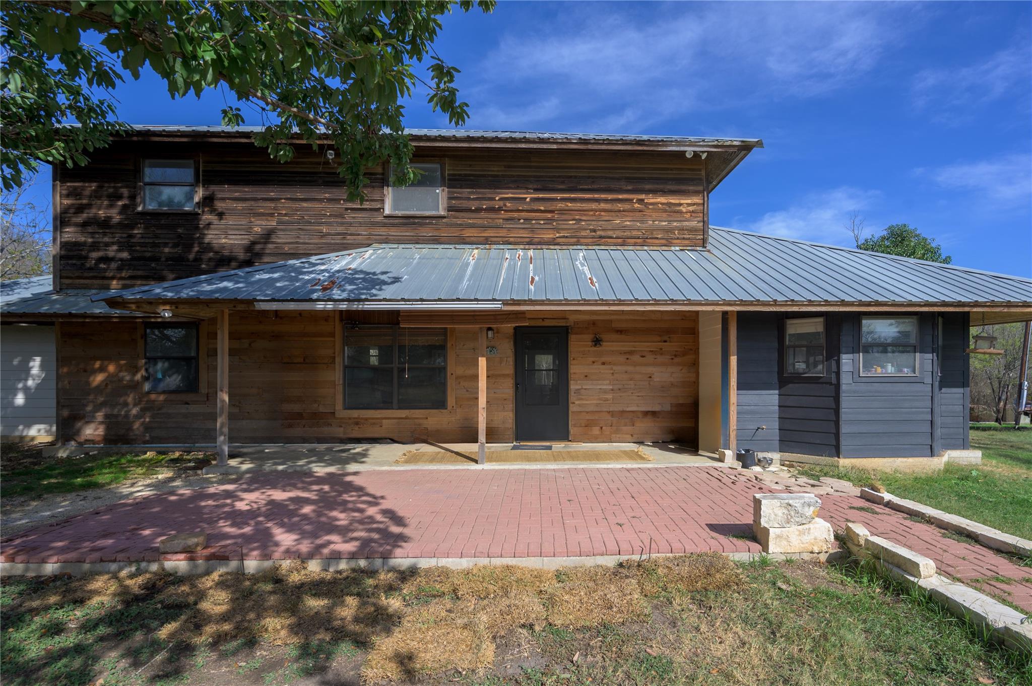Single Family Residence