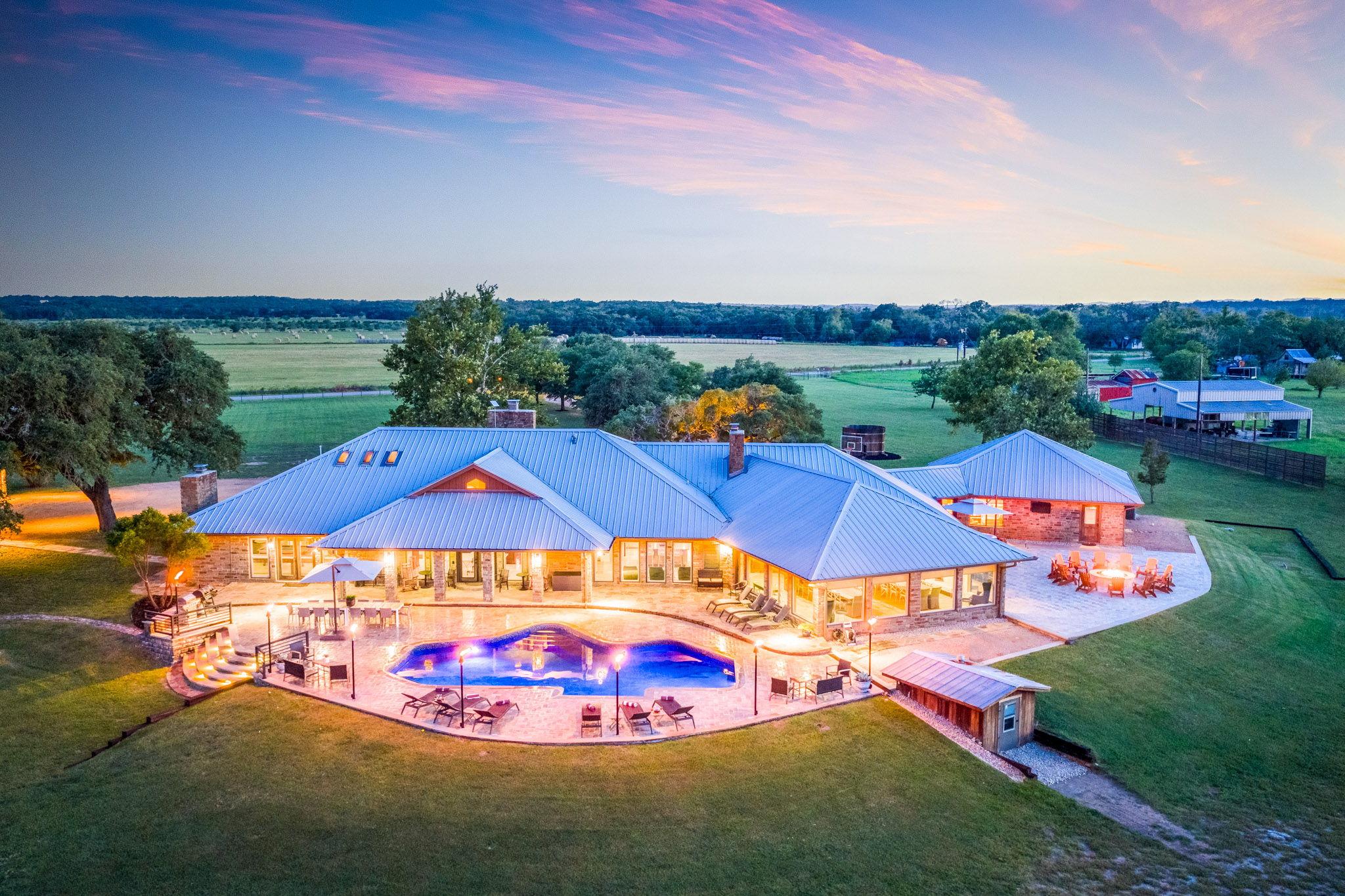 871 Chimney Valley