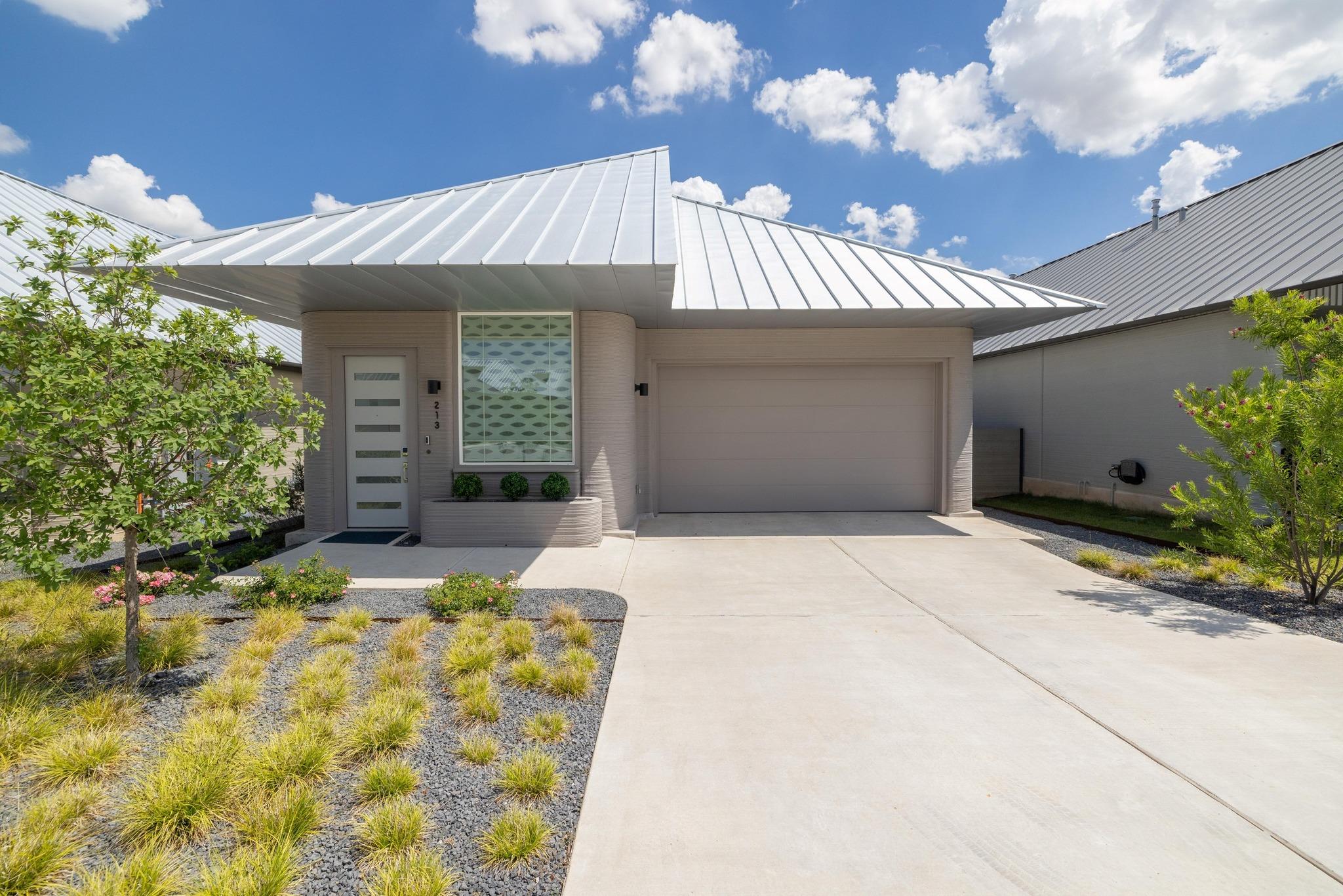 Single Family Residence