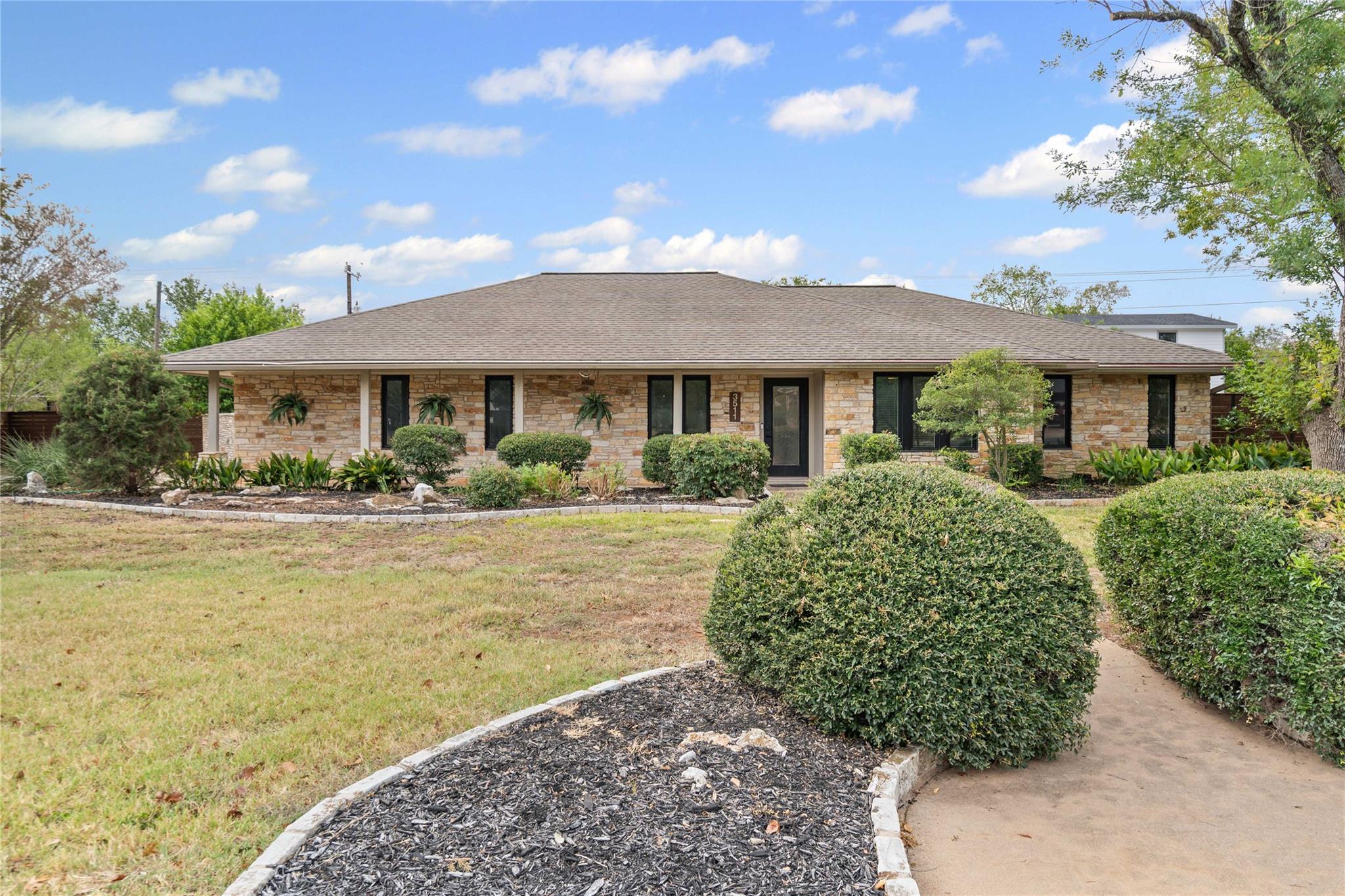 Single Family Residence