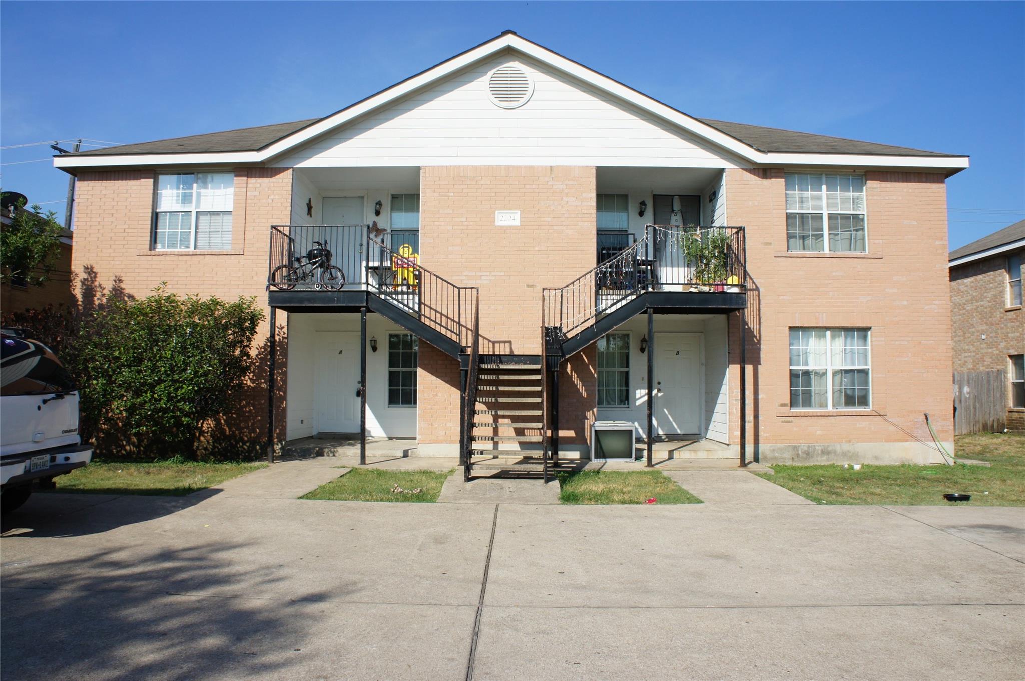 Quadruplex