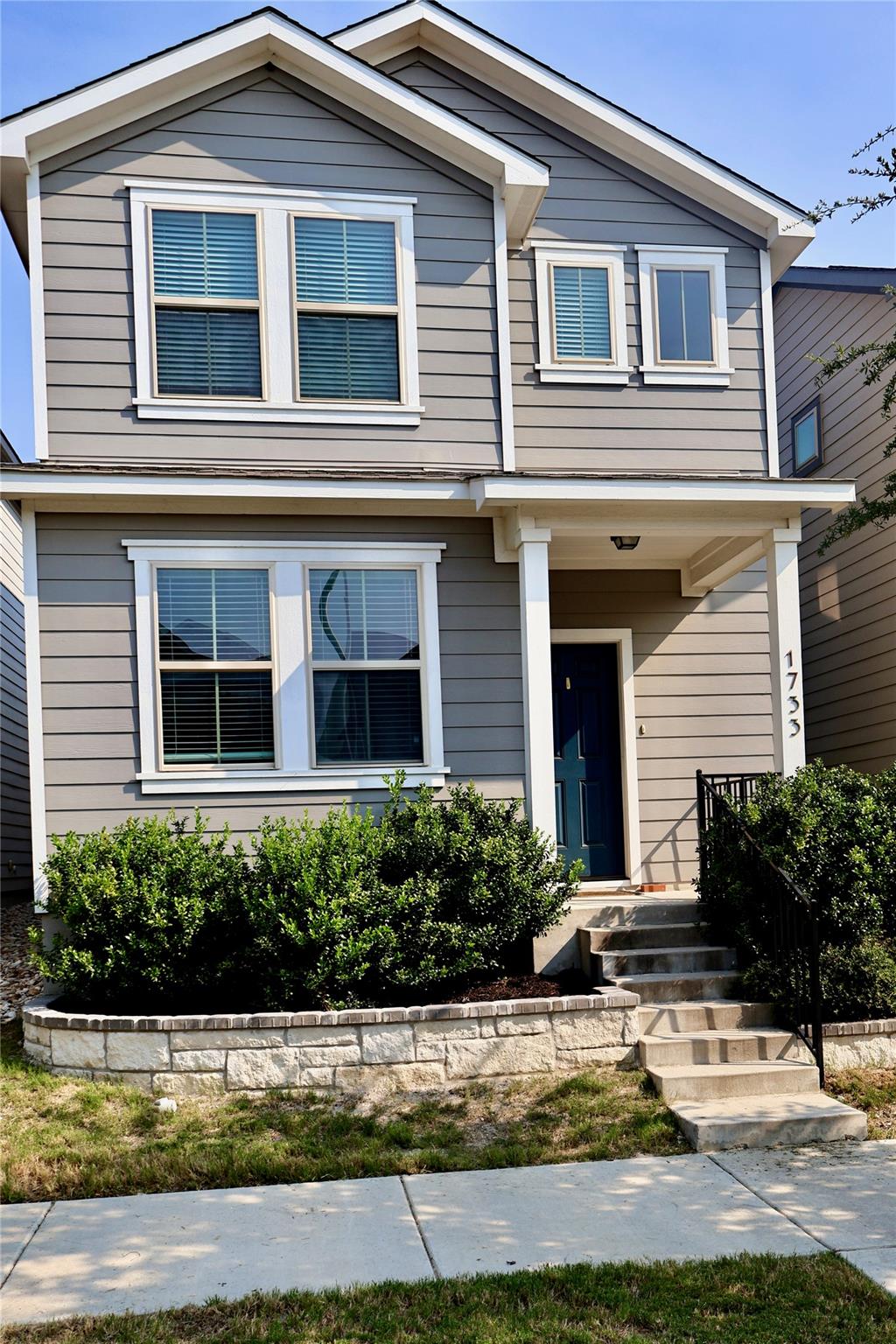 Single Family Residence