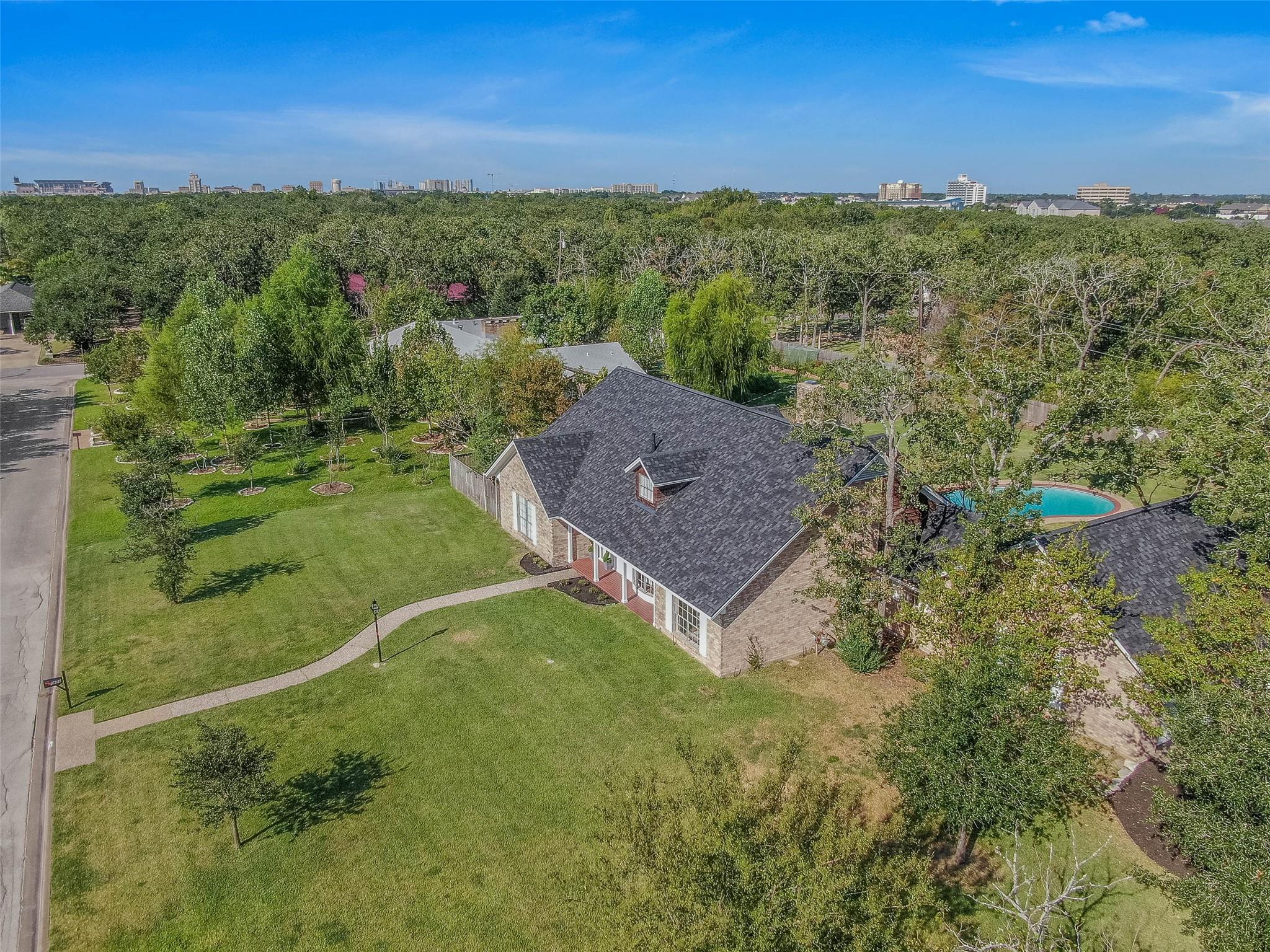 Single Family Residence